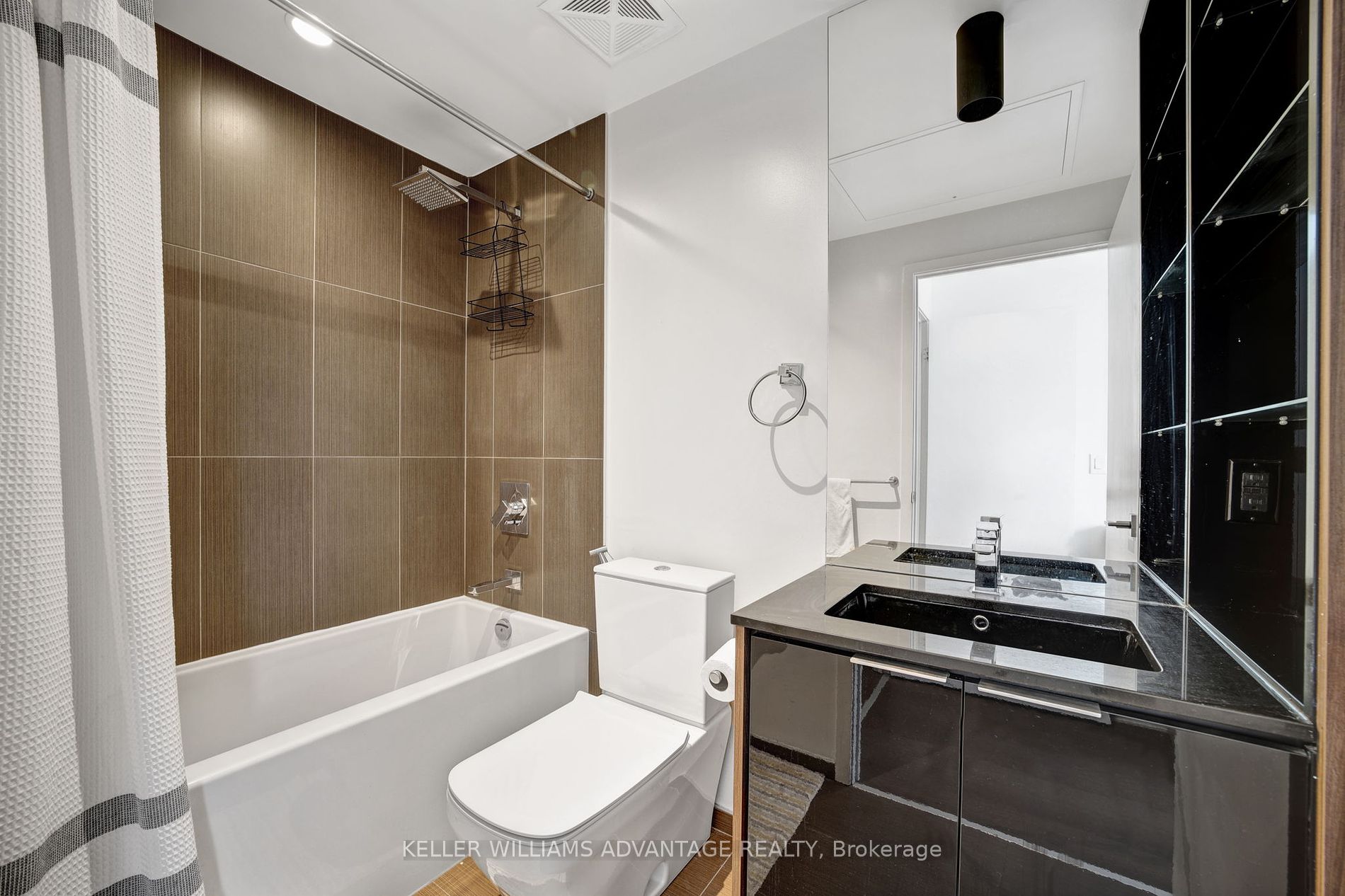 70 Temperance St, #2306