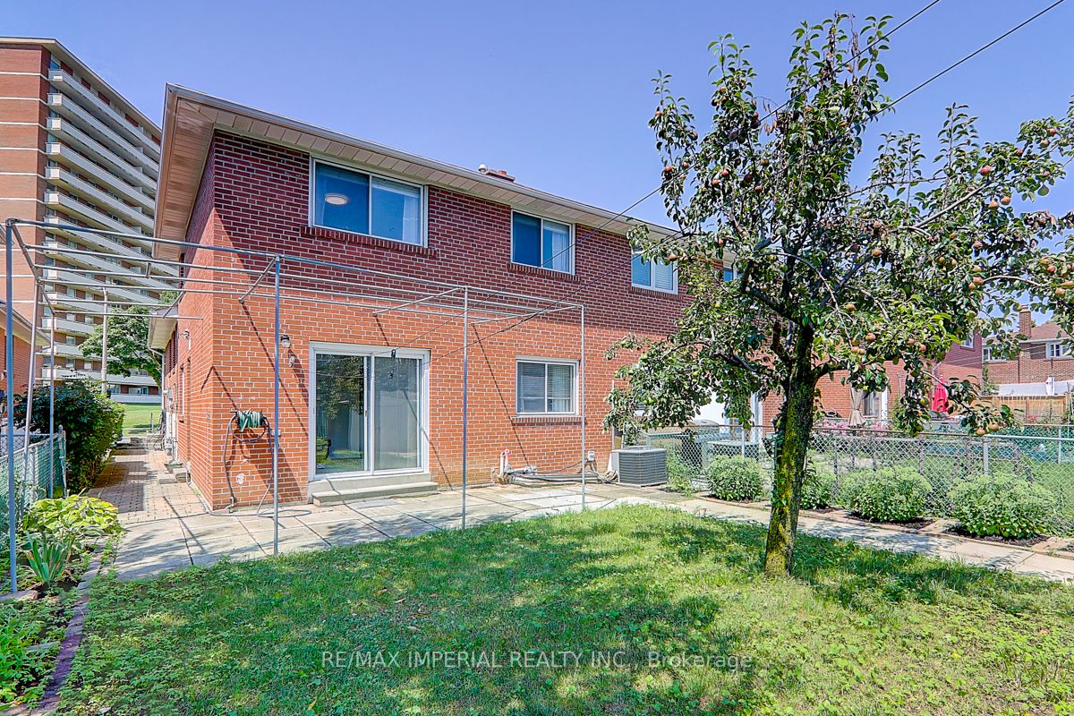 108 Bowhill Crescent