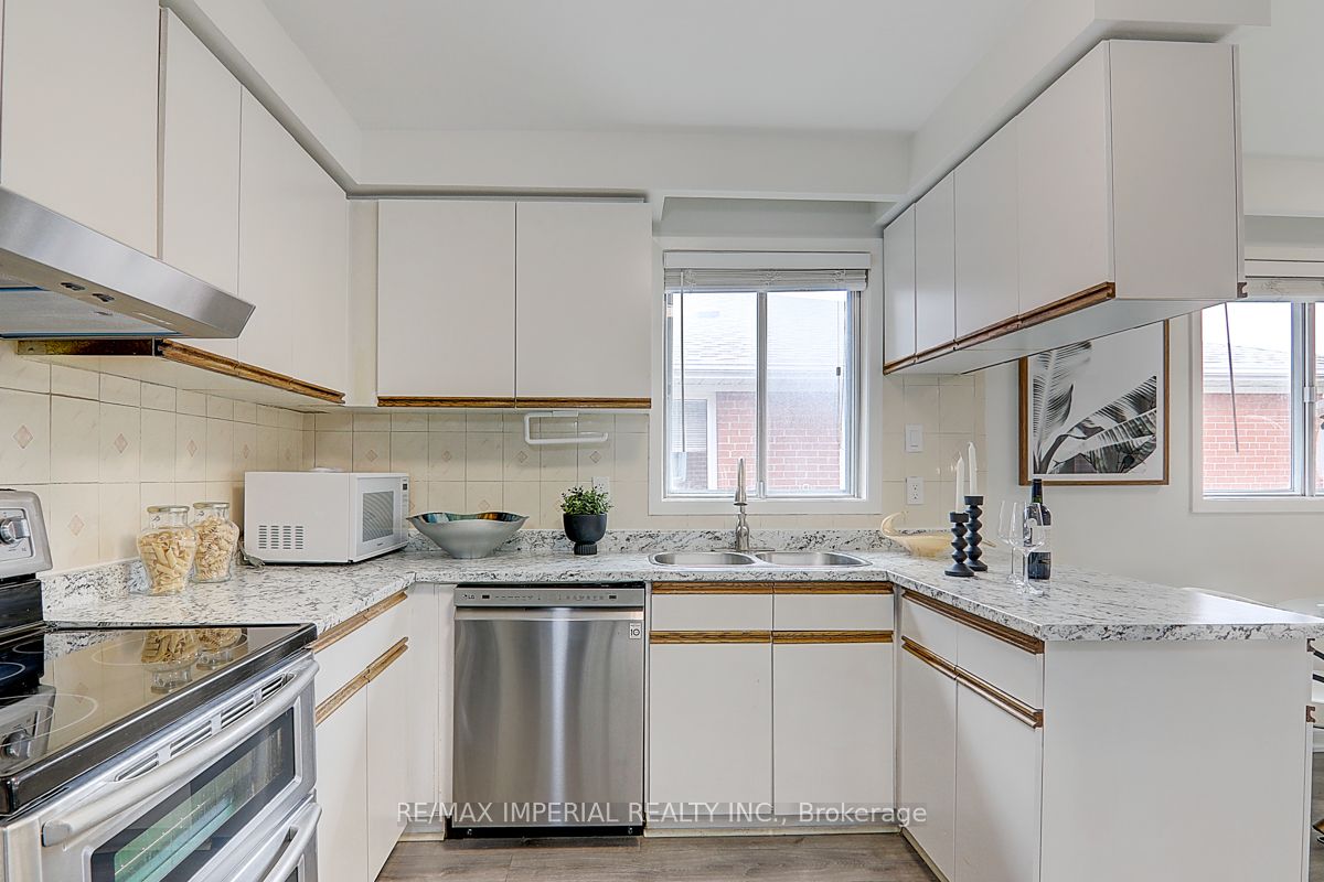 108 Bowhill Crescent