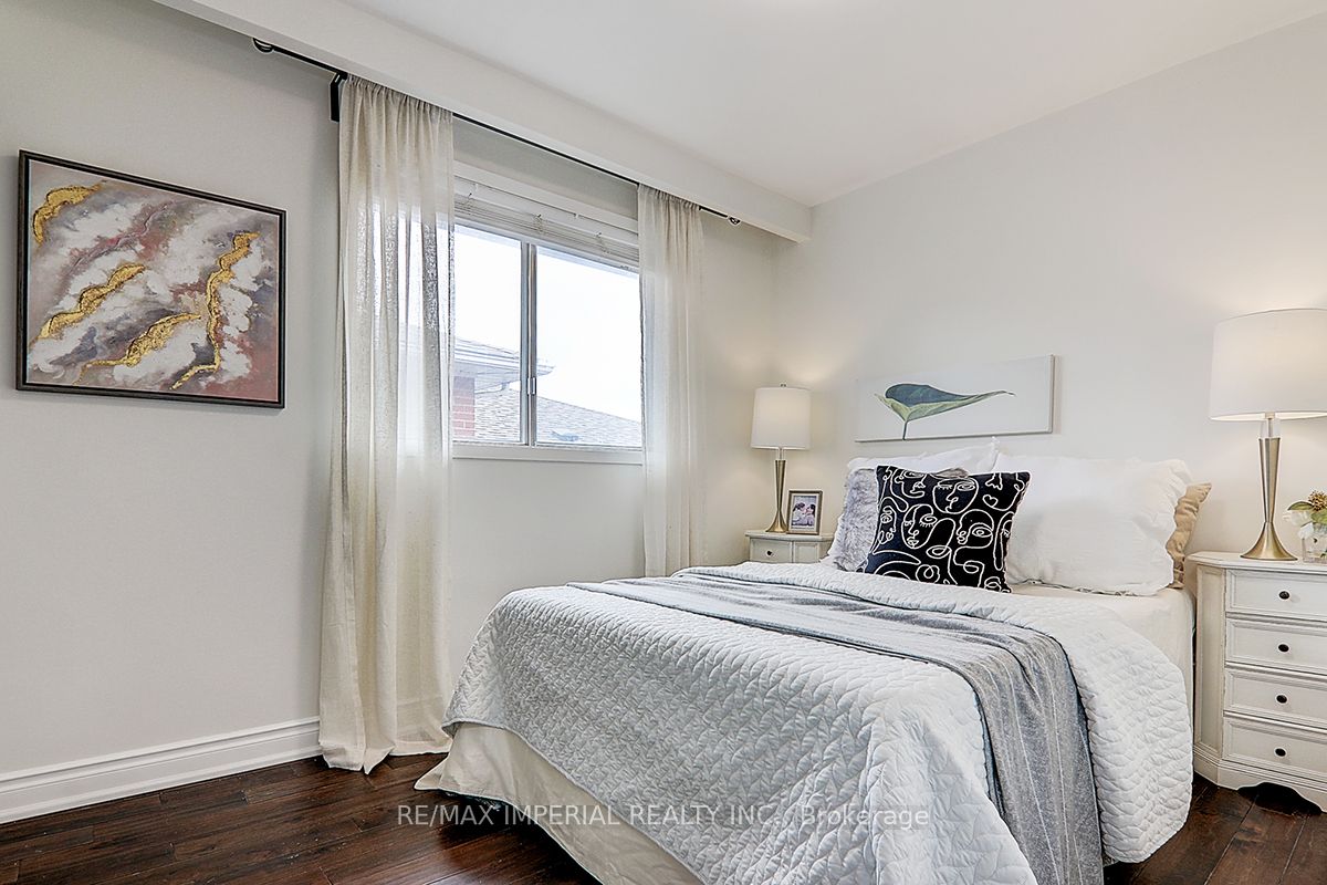 108 Bowhill Crescent