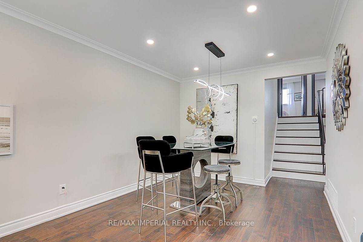 108 Bowhill Crescent