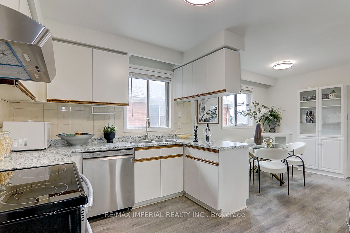 108 Bowhill Crescent