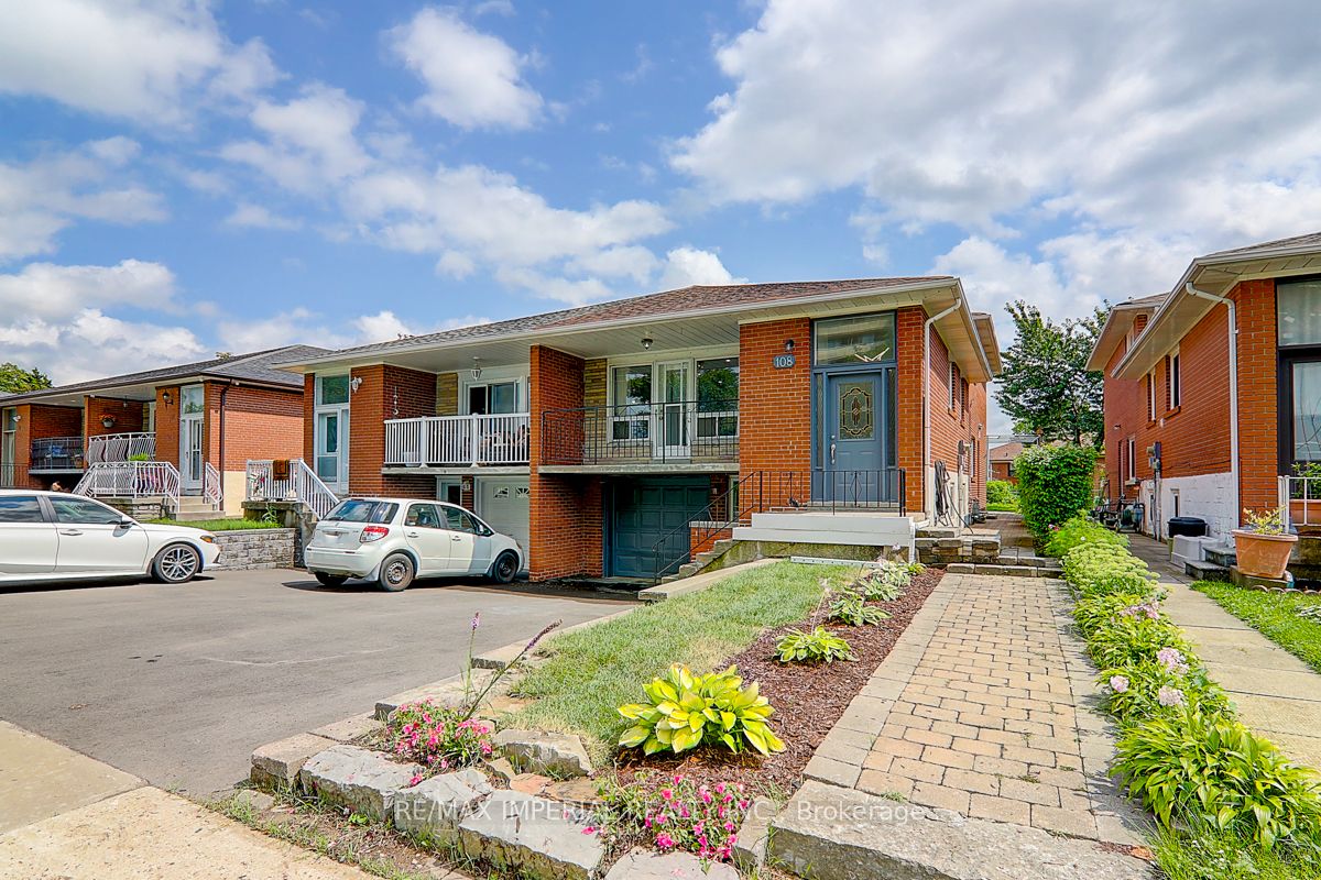 108 Bowhill Crescent