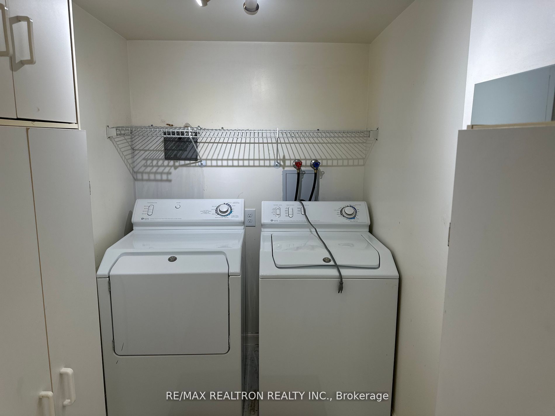 1121 Steeles Avenue W, #802