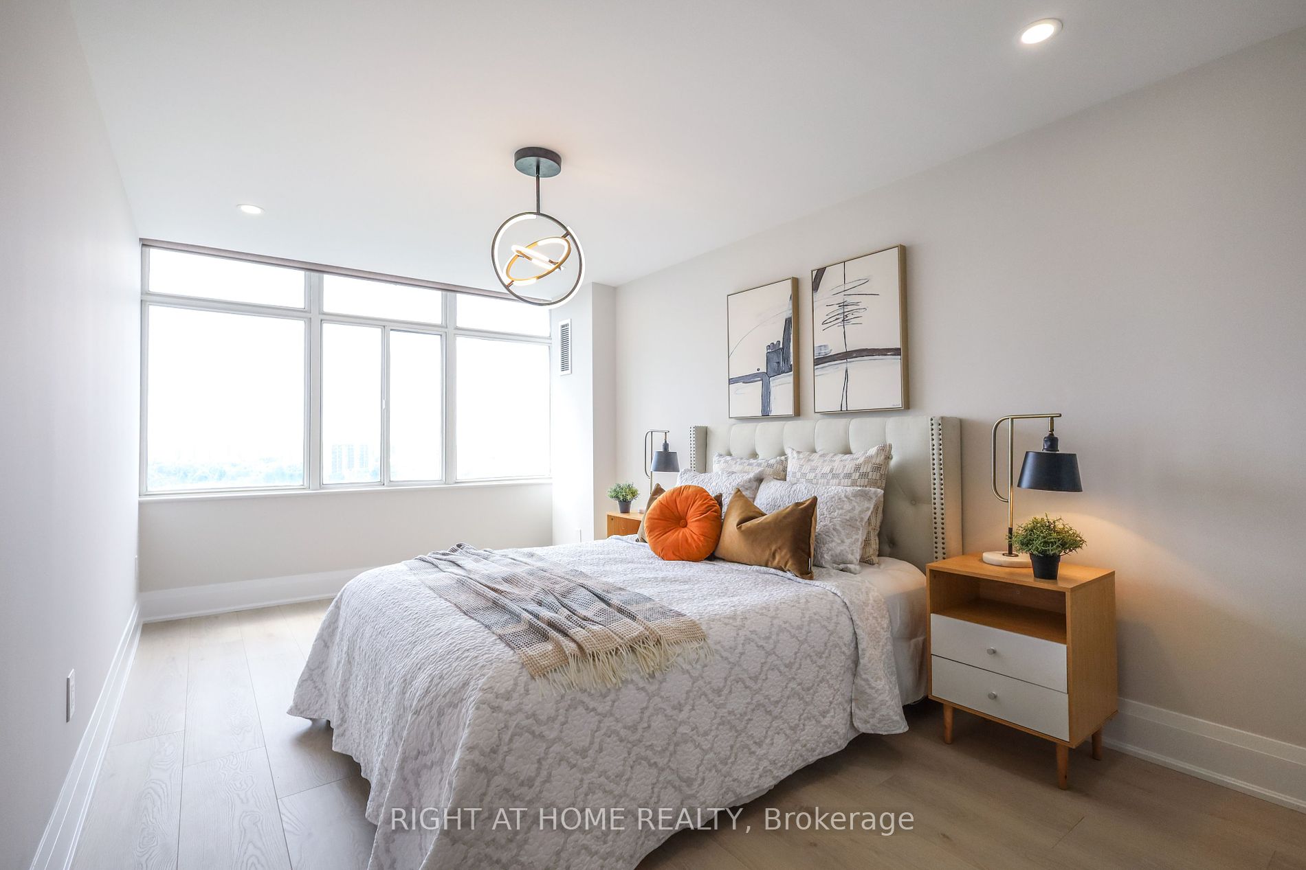 1555 Finch Ave E, #1205