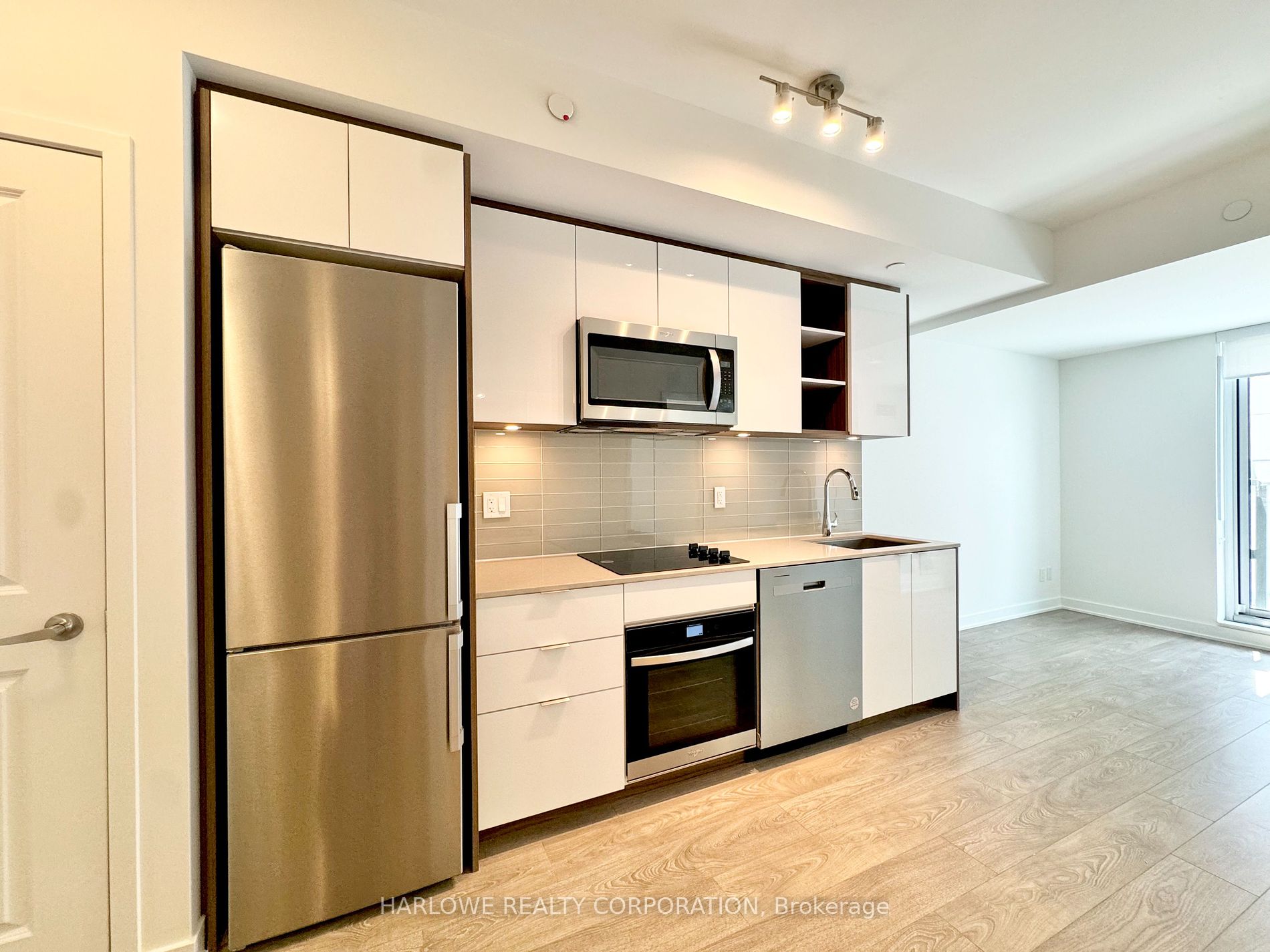 543 Richmond Street W #1227