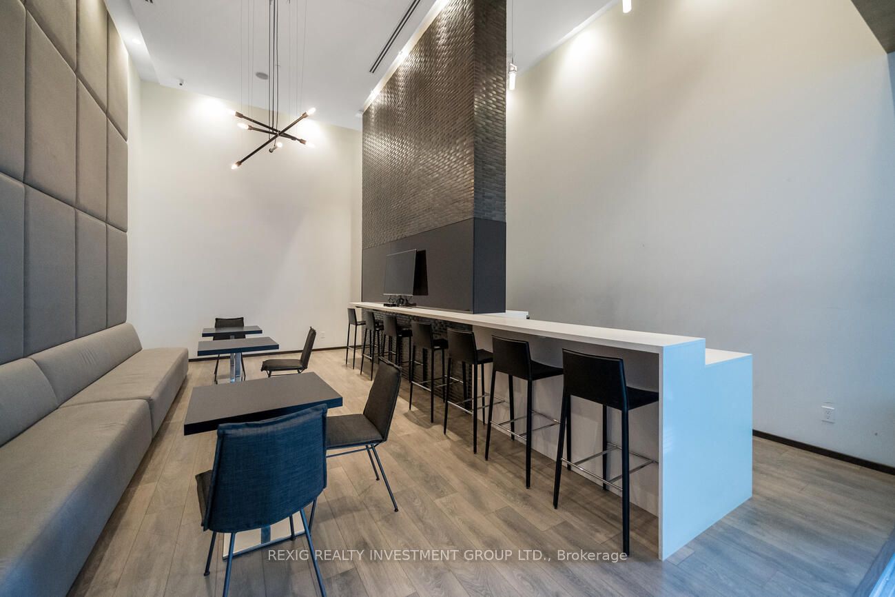 1030 King Street W #1108