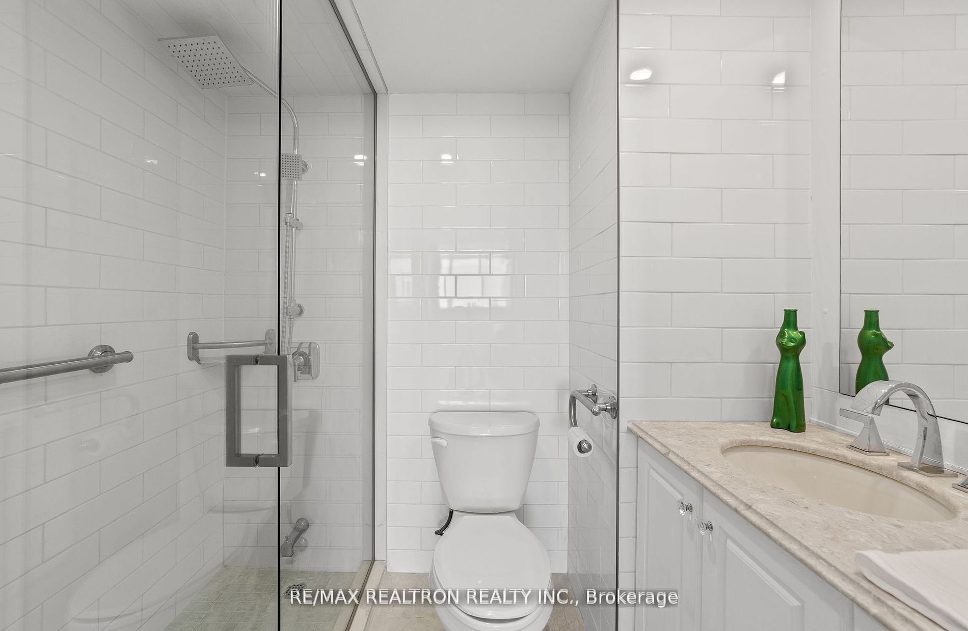 3000 Bathurst St, #706