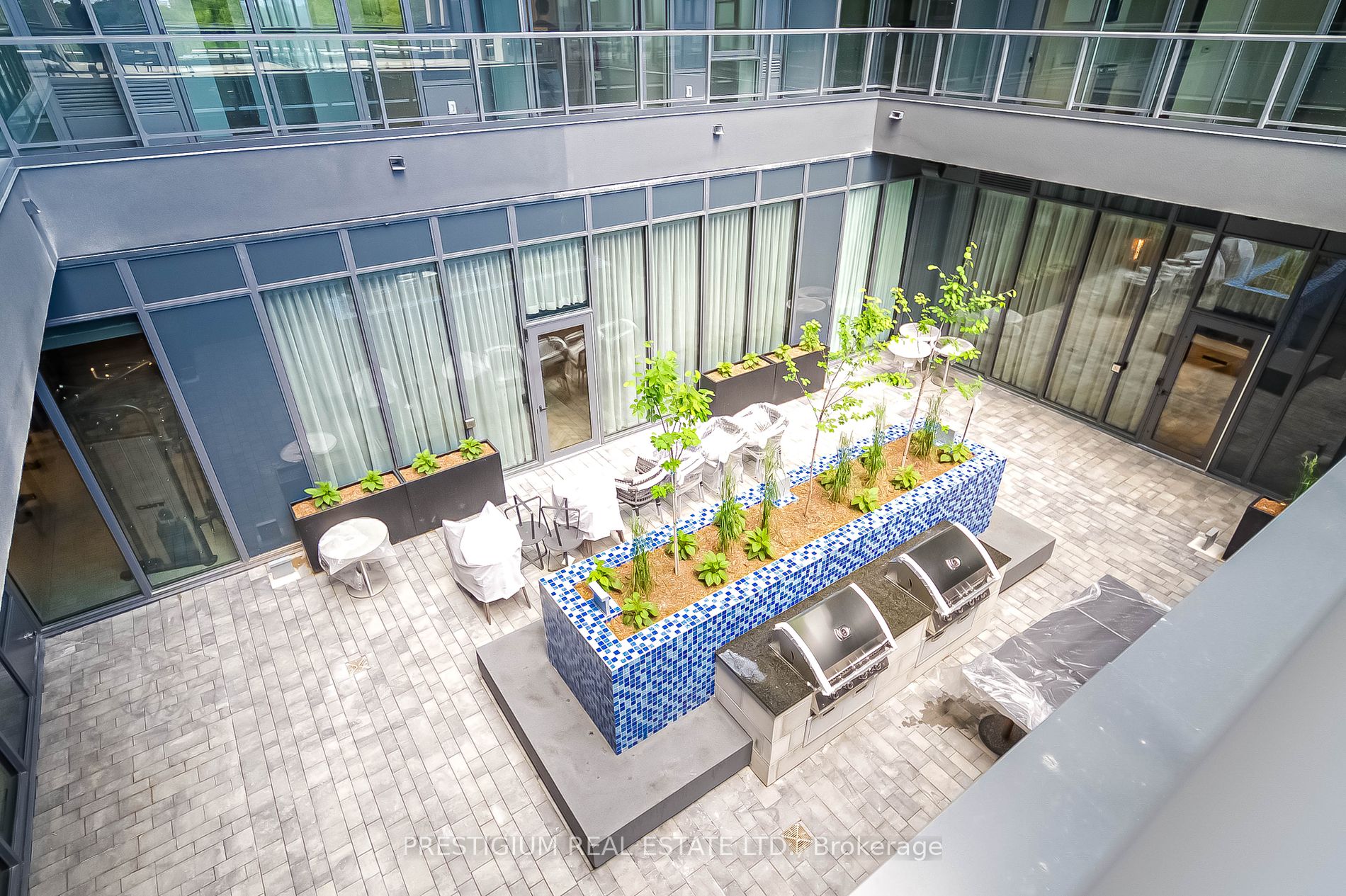 500 Dupont Street #303