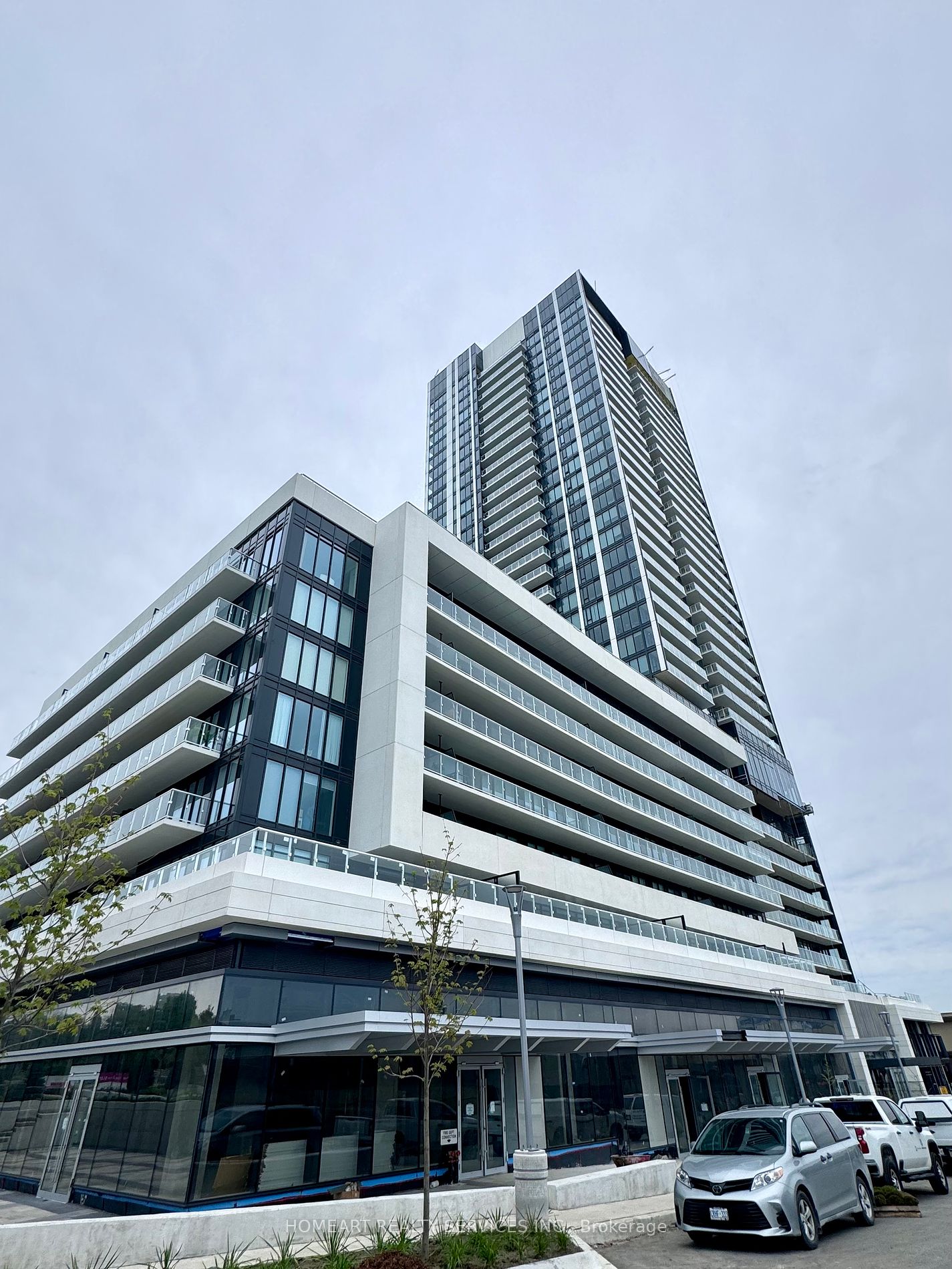 50 O'neill Road #2805