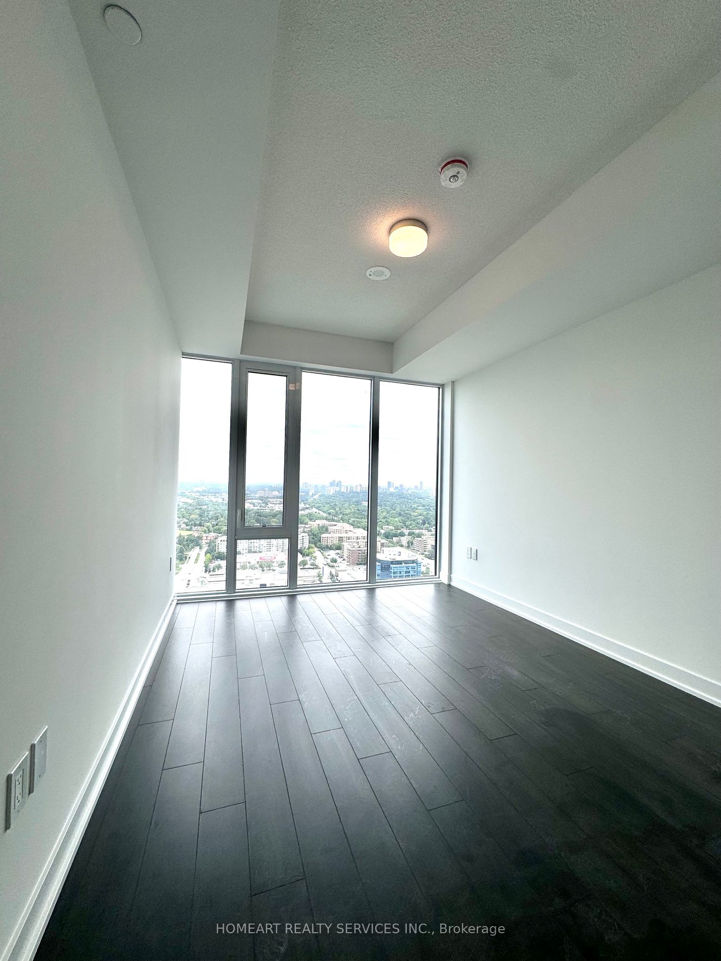 50 O'neill Road #2805