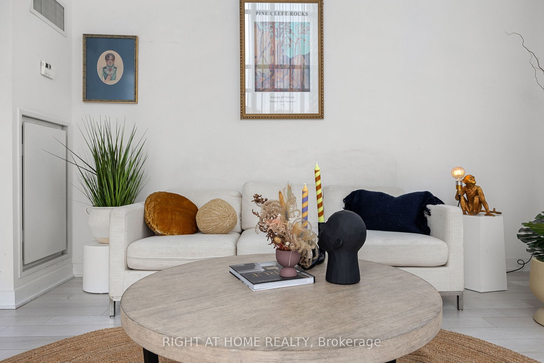 5 Hanna Avenue #426