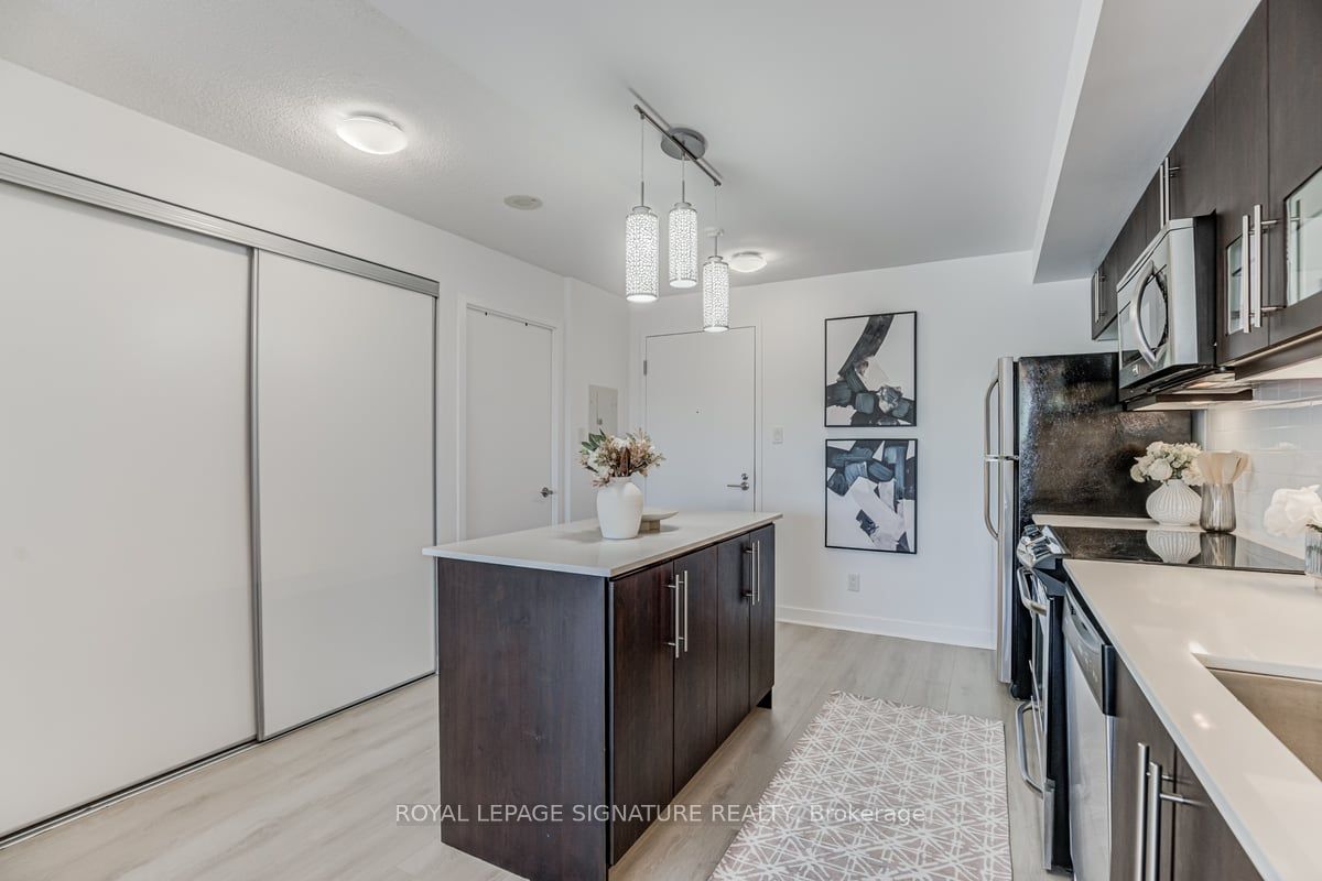 1169 Queen St W, #309