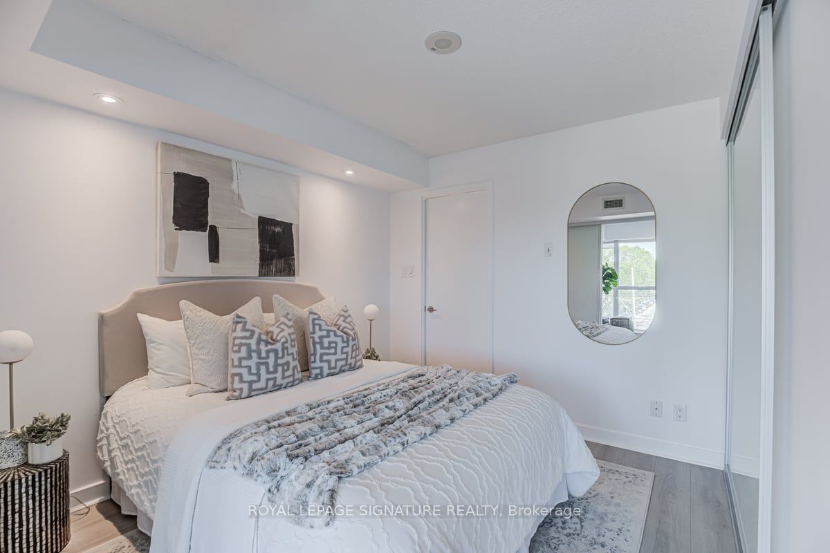 1169 Queen St W, #309