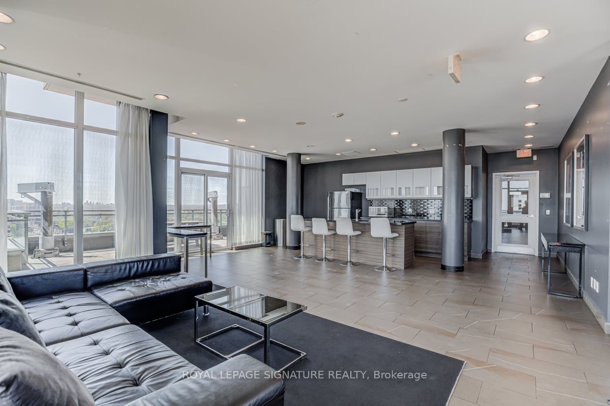 1169 Queen St W, #309