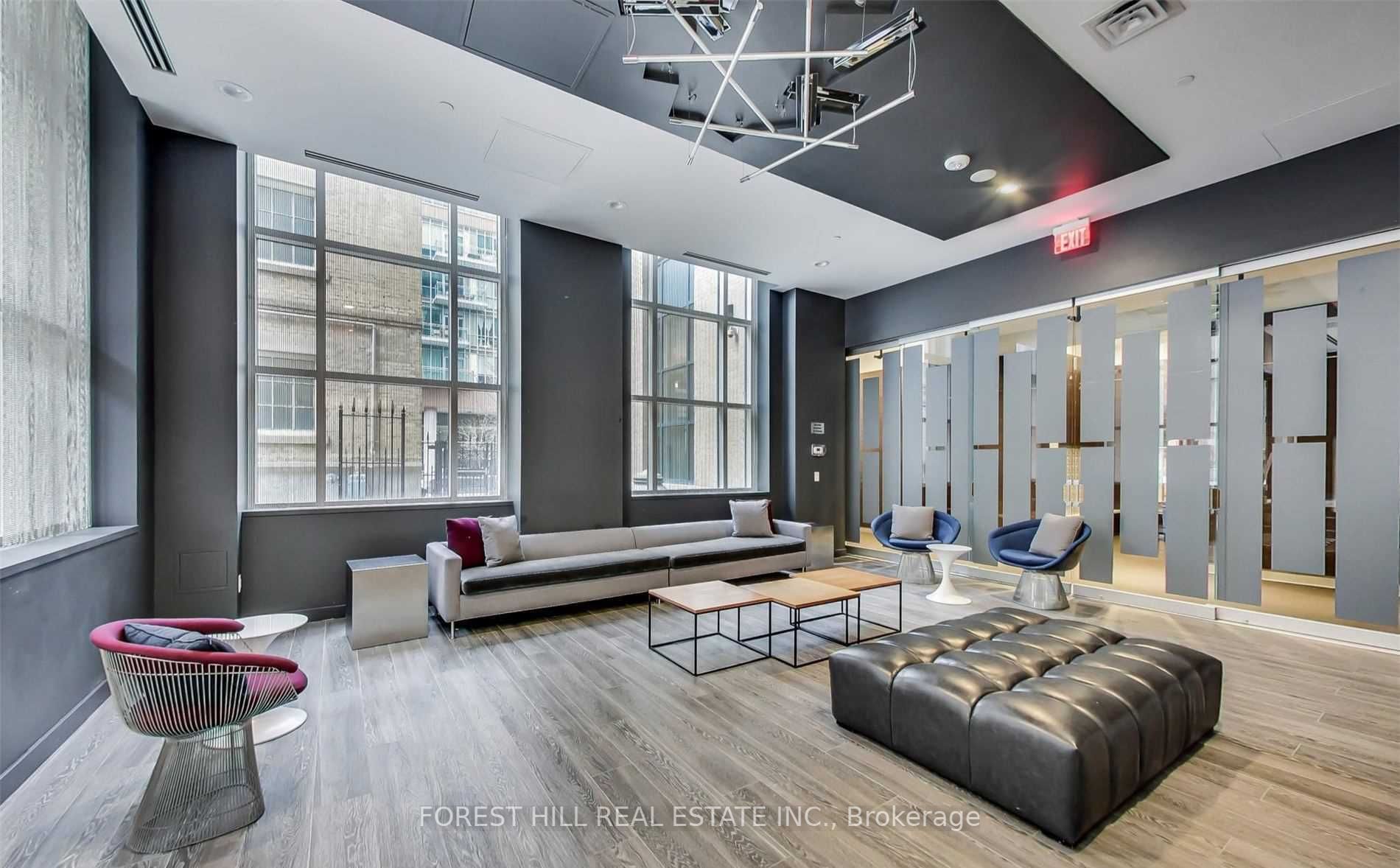 105 George St, #311