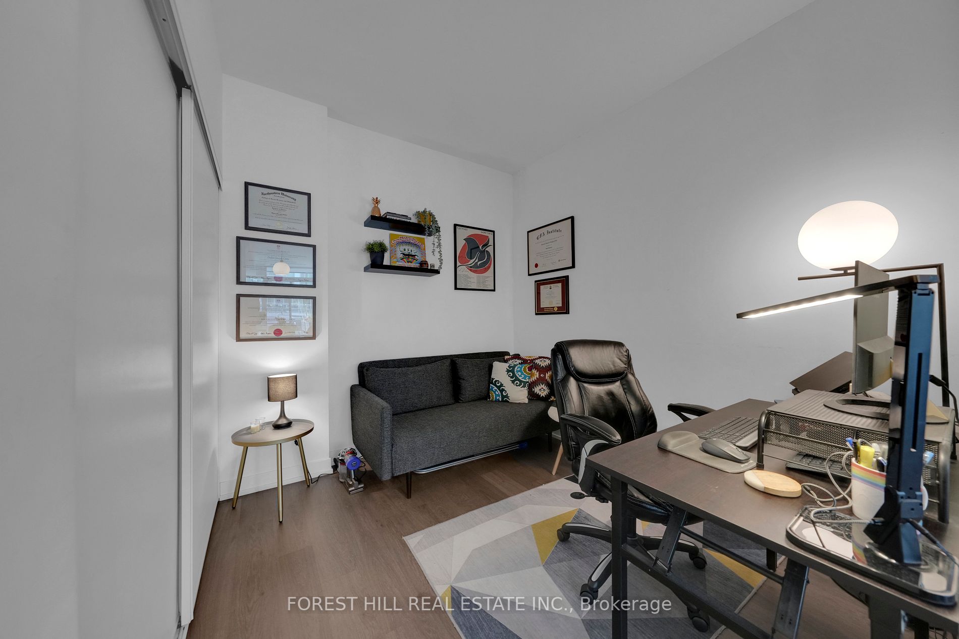 105 George St, #311