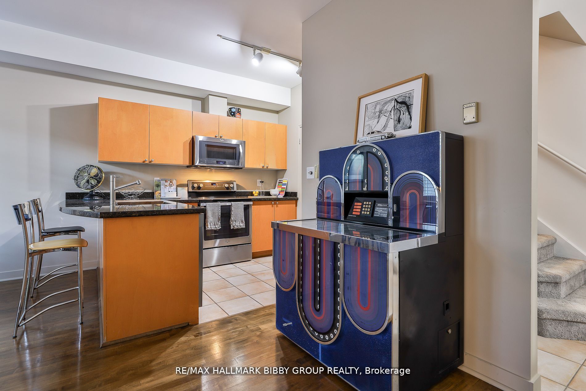 500 Richmond St W, #315