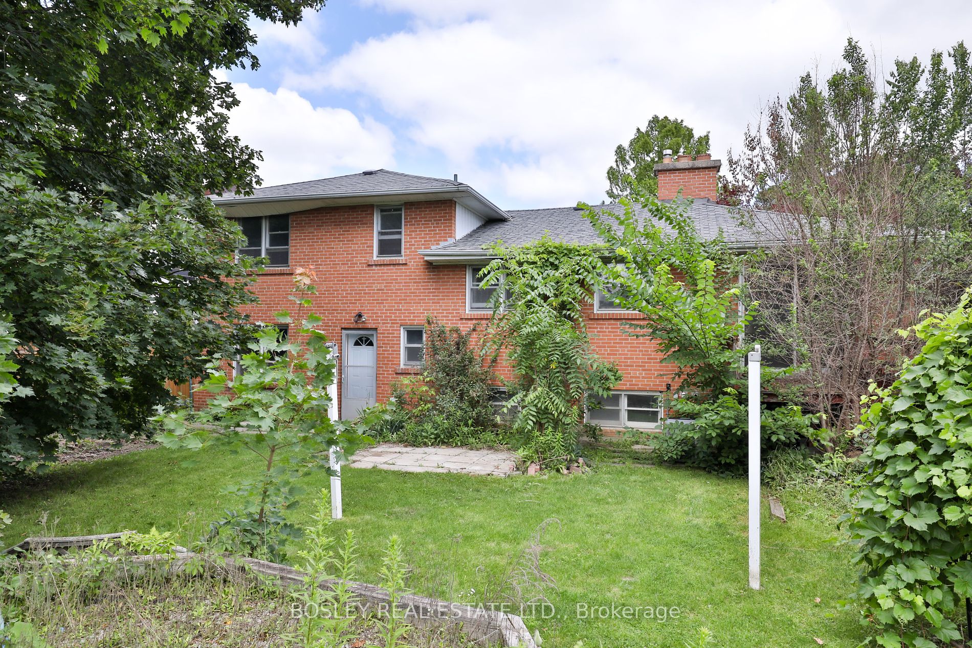 35 Geraldton Crescent