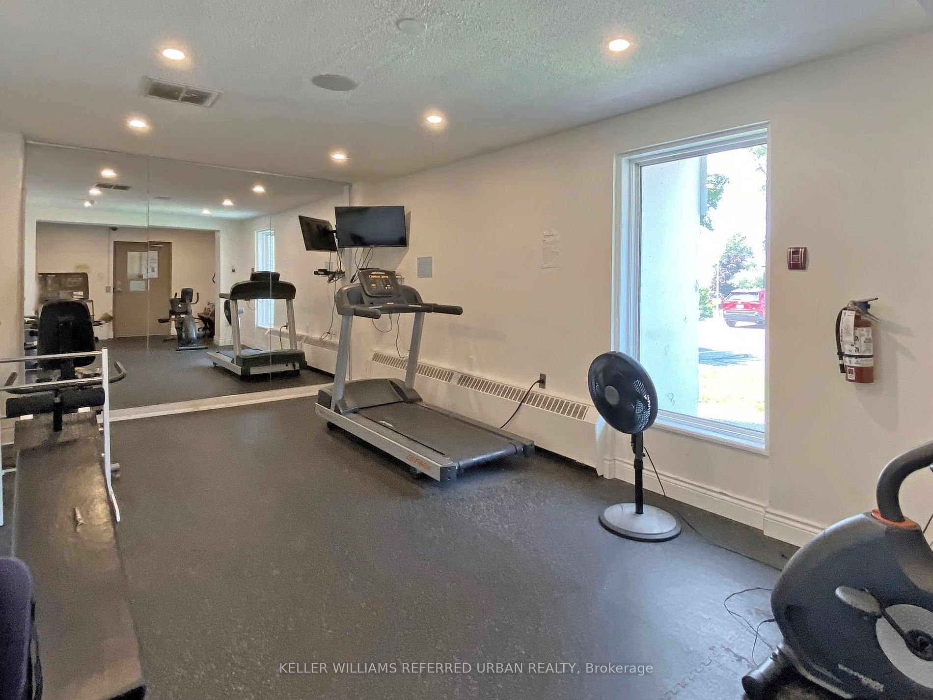 10 Parkway Forest Drive #1111