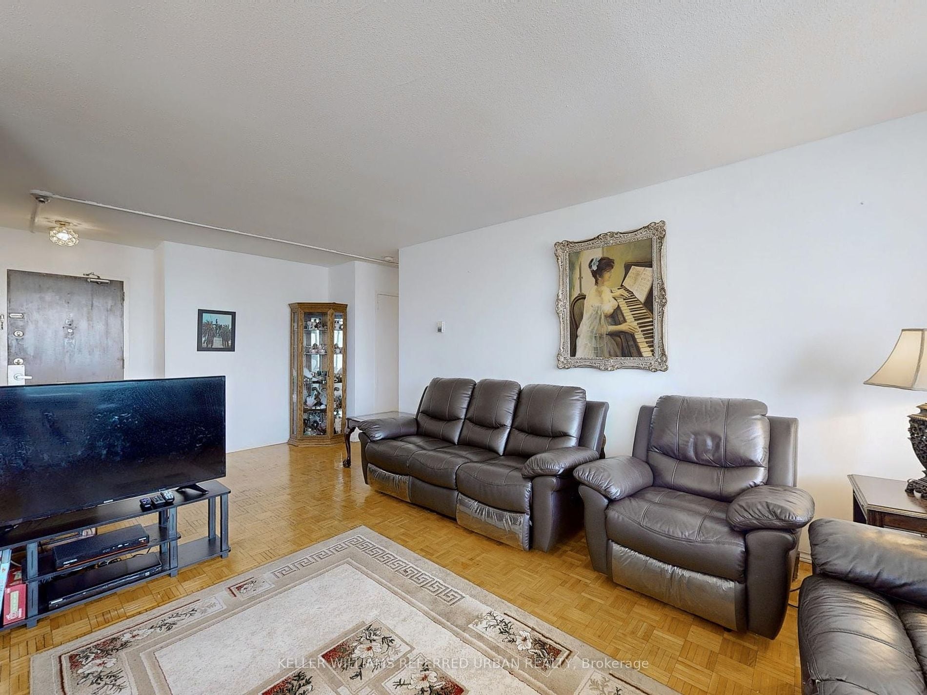 10 Parkway Forest Drive #1111