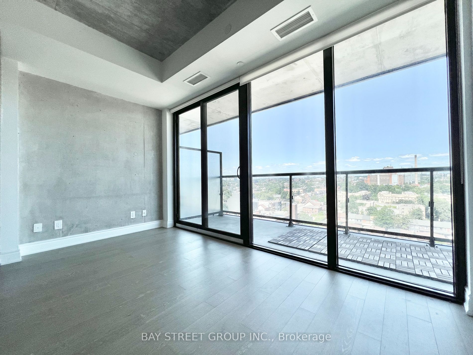 608 Richmond Street W, #1202