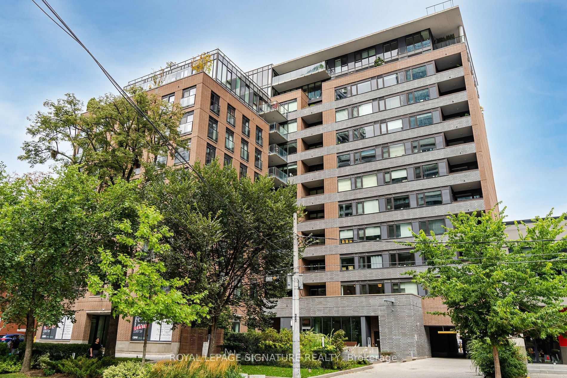 400 Wellington St W, #908