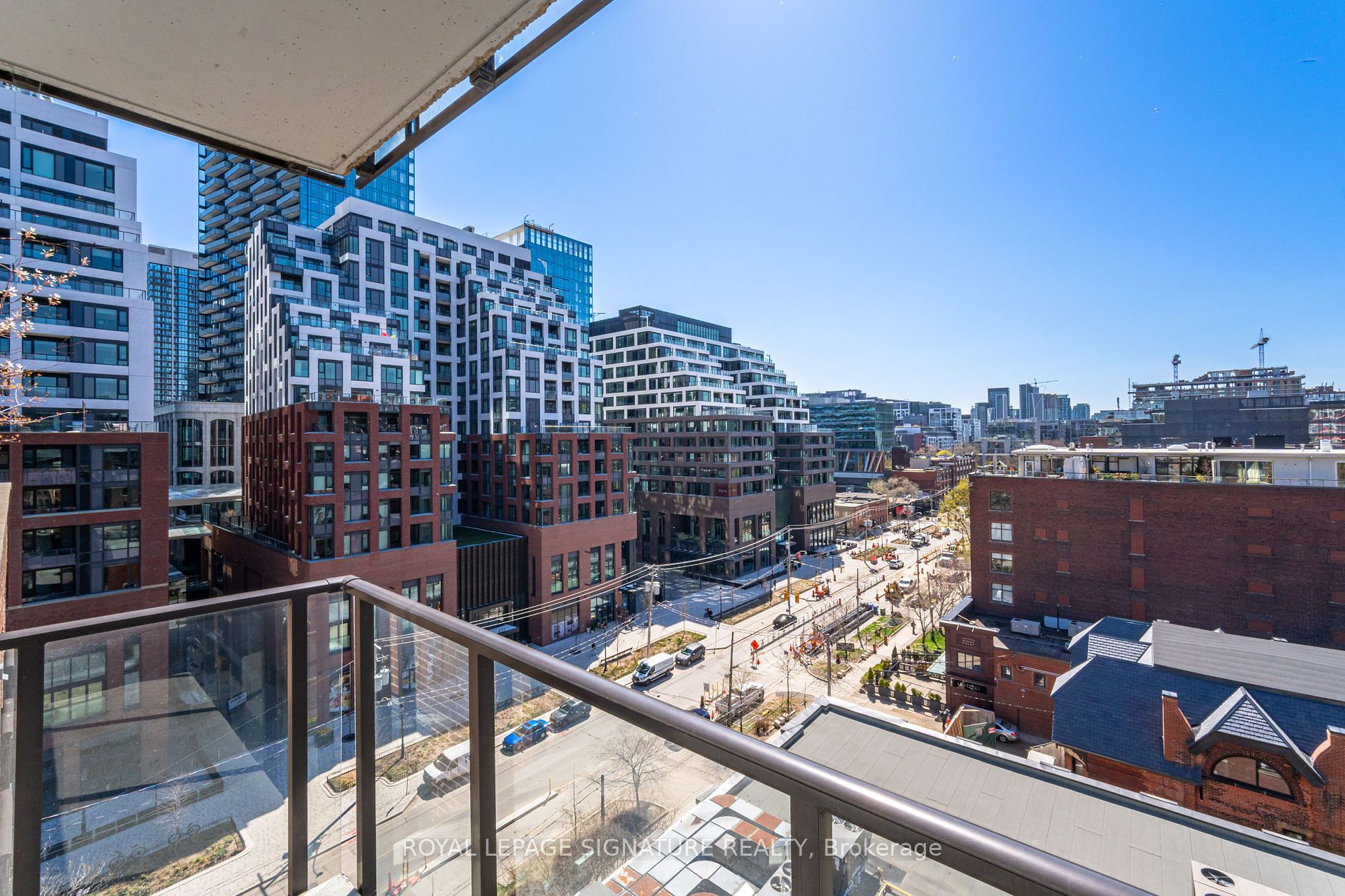 400 Wellington St W, #908