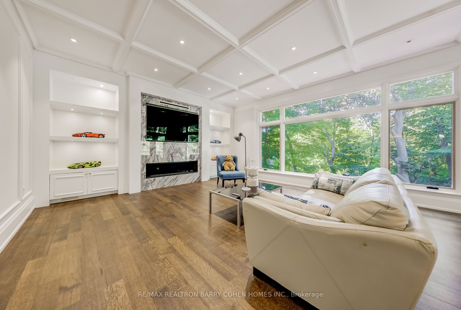17 Artinger Court