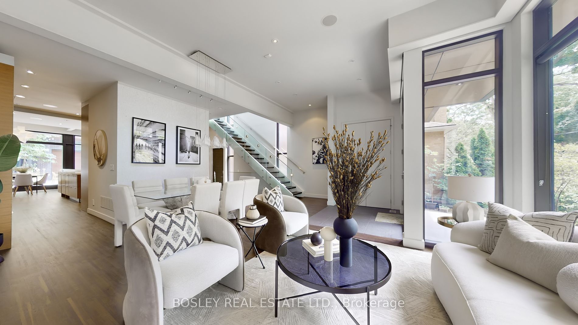 5 Braemar Avenue