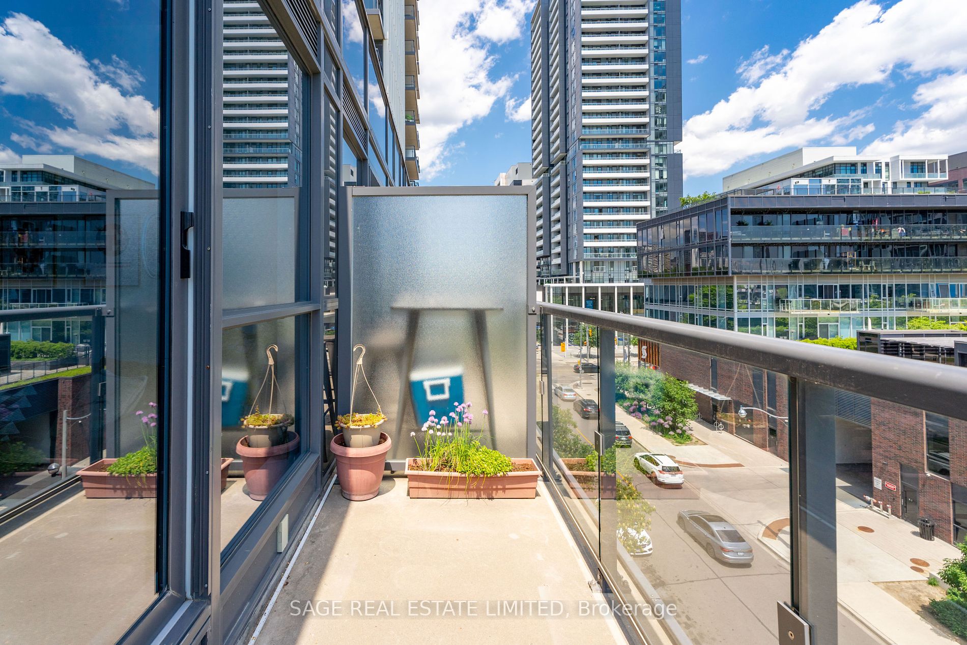 170 Sumach St, #506