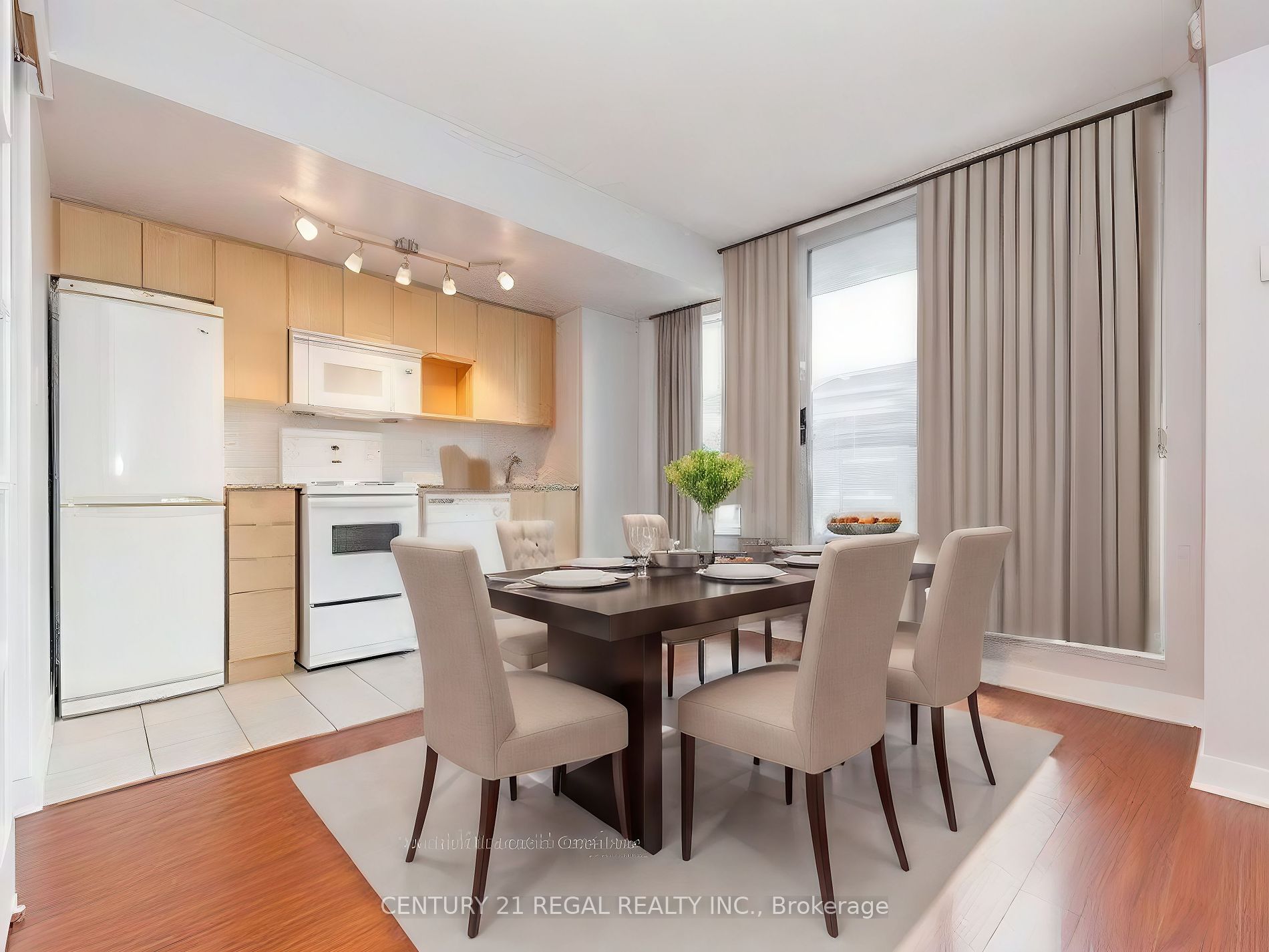 11 Brunel Court, #216