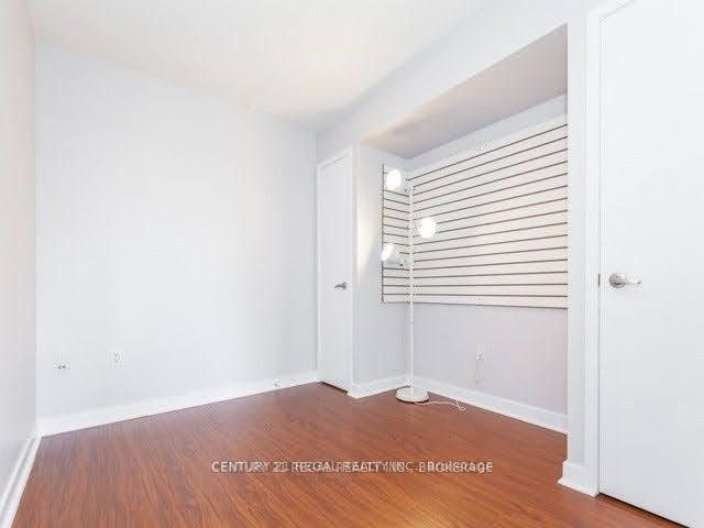 11 Brunel Court, #216