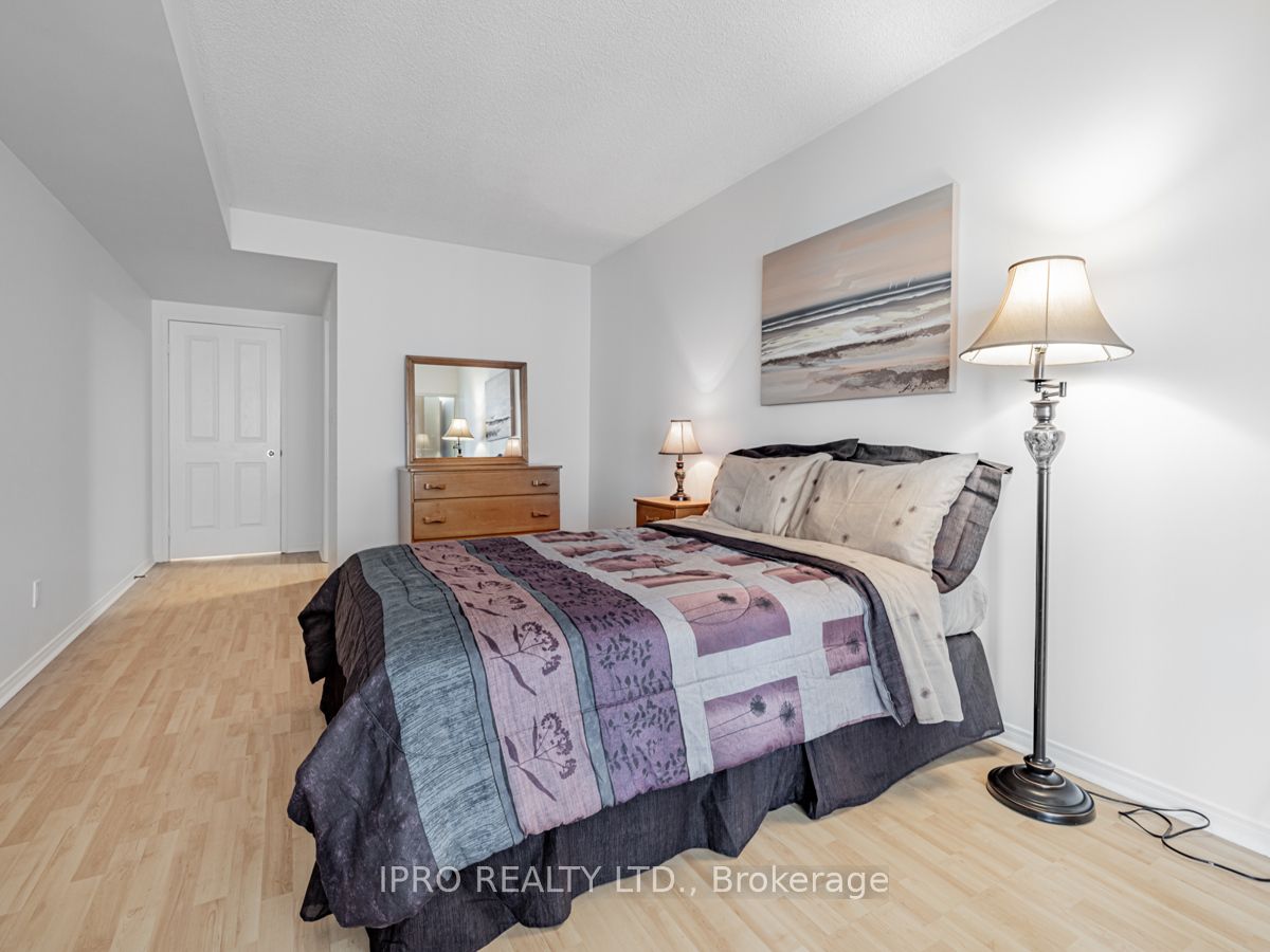 28 Hollywood Avenue, #PH09