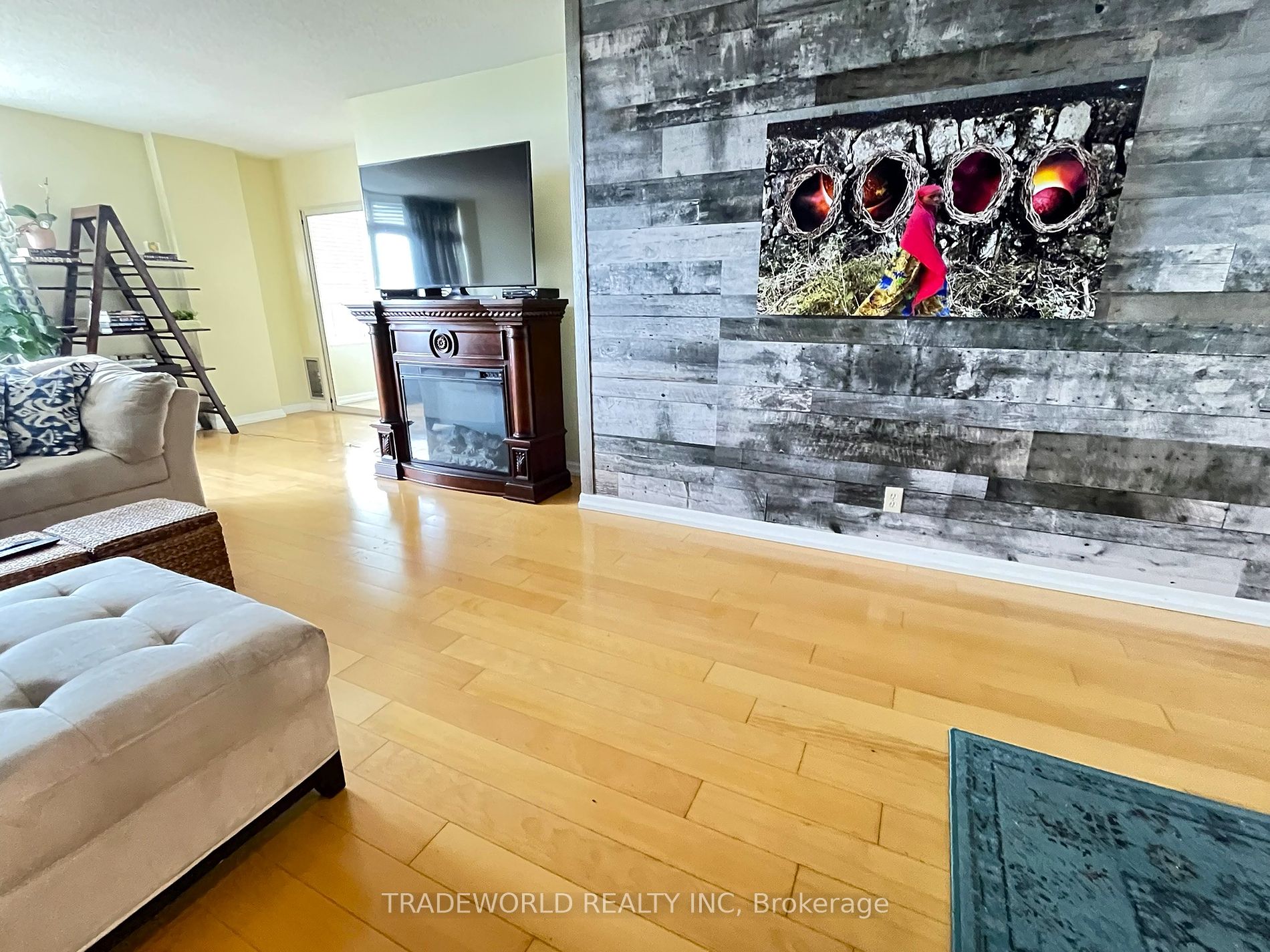 215 Wynford Drive #2307