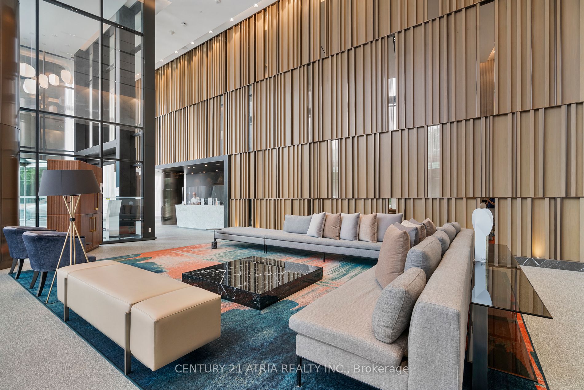 585 Bloor Street E, #320