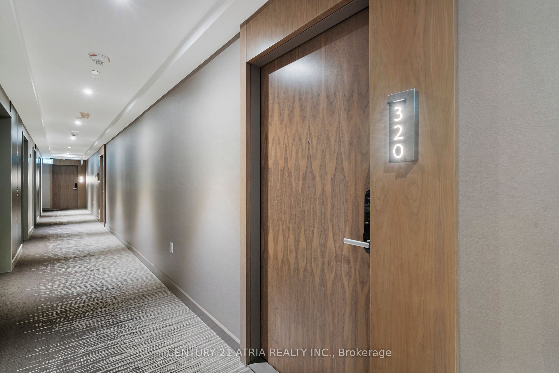 585 Bloor Street E, #320