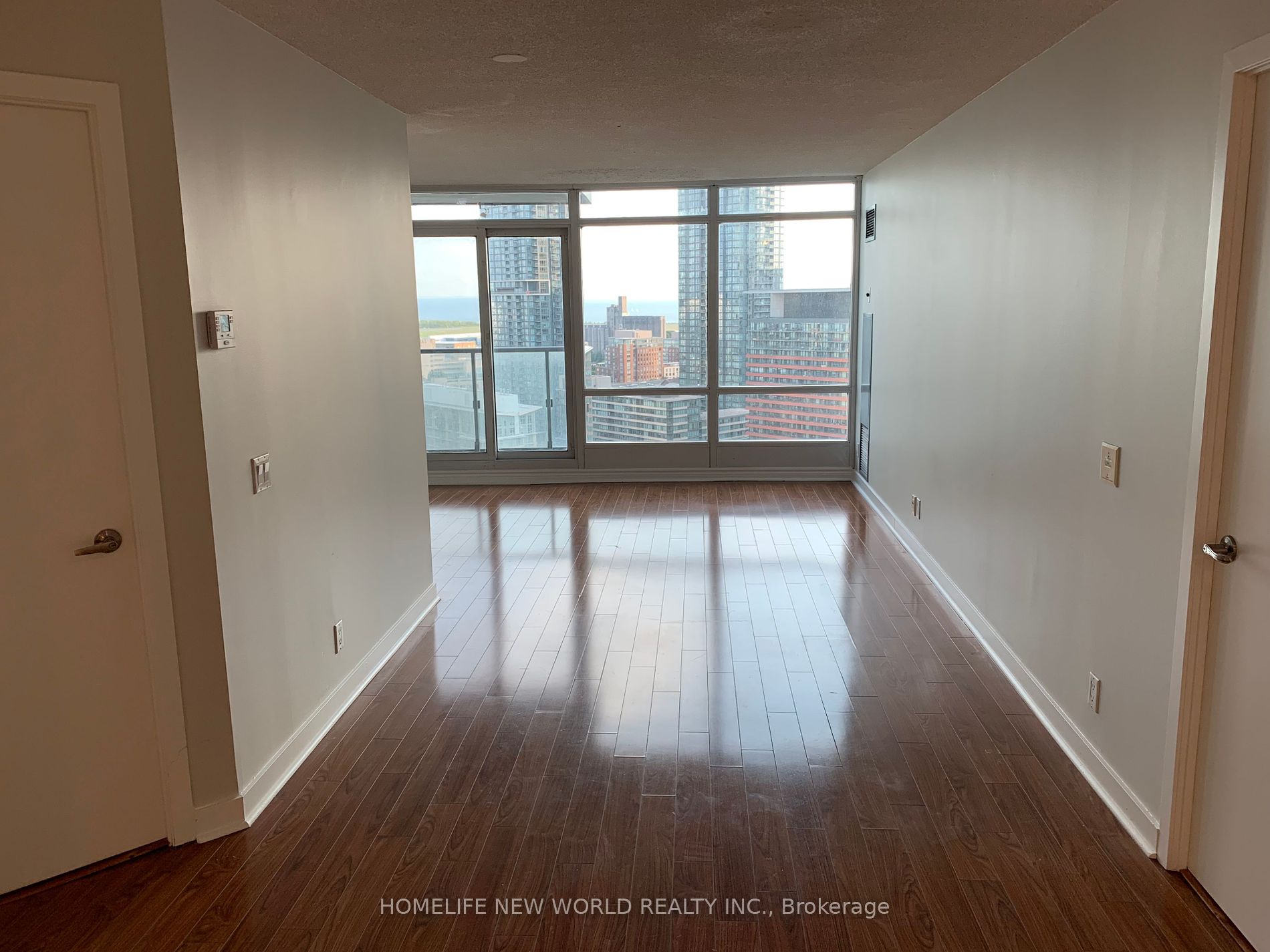 361 Front St W, #2607