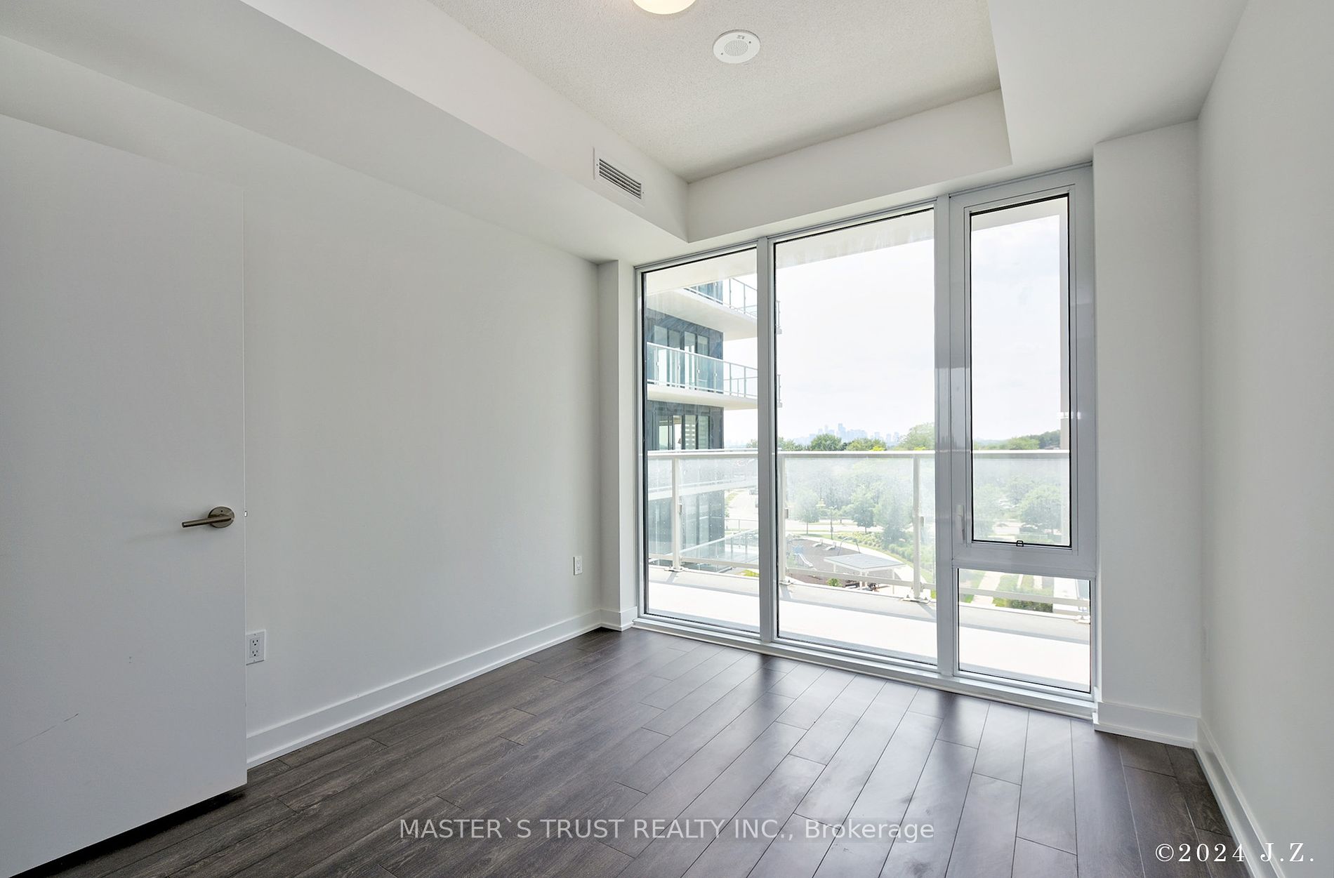 50 O'Neill Road, #503