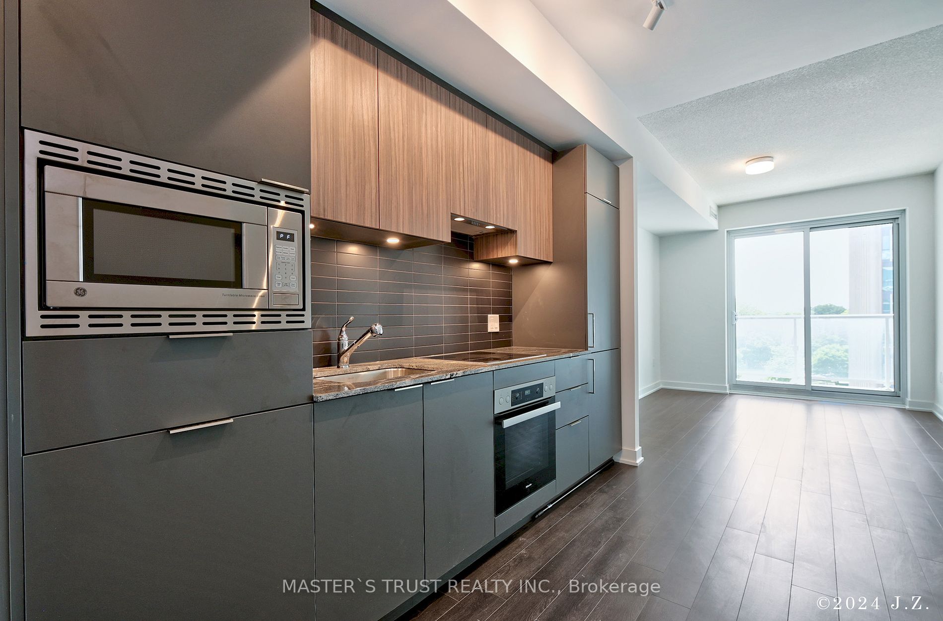 50 O'Neill Road, #503
