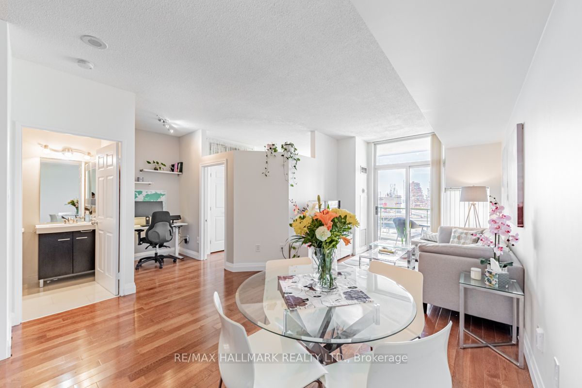 39 Parliament St, #1102