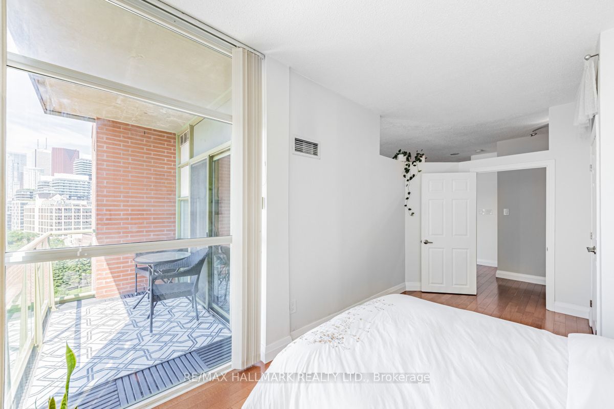 39 Parliament St, #1102