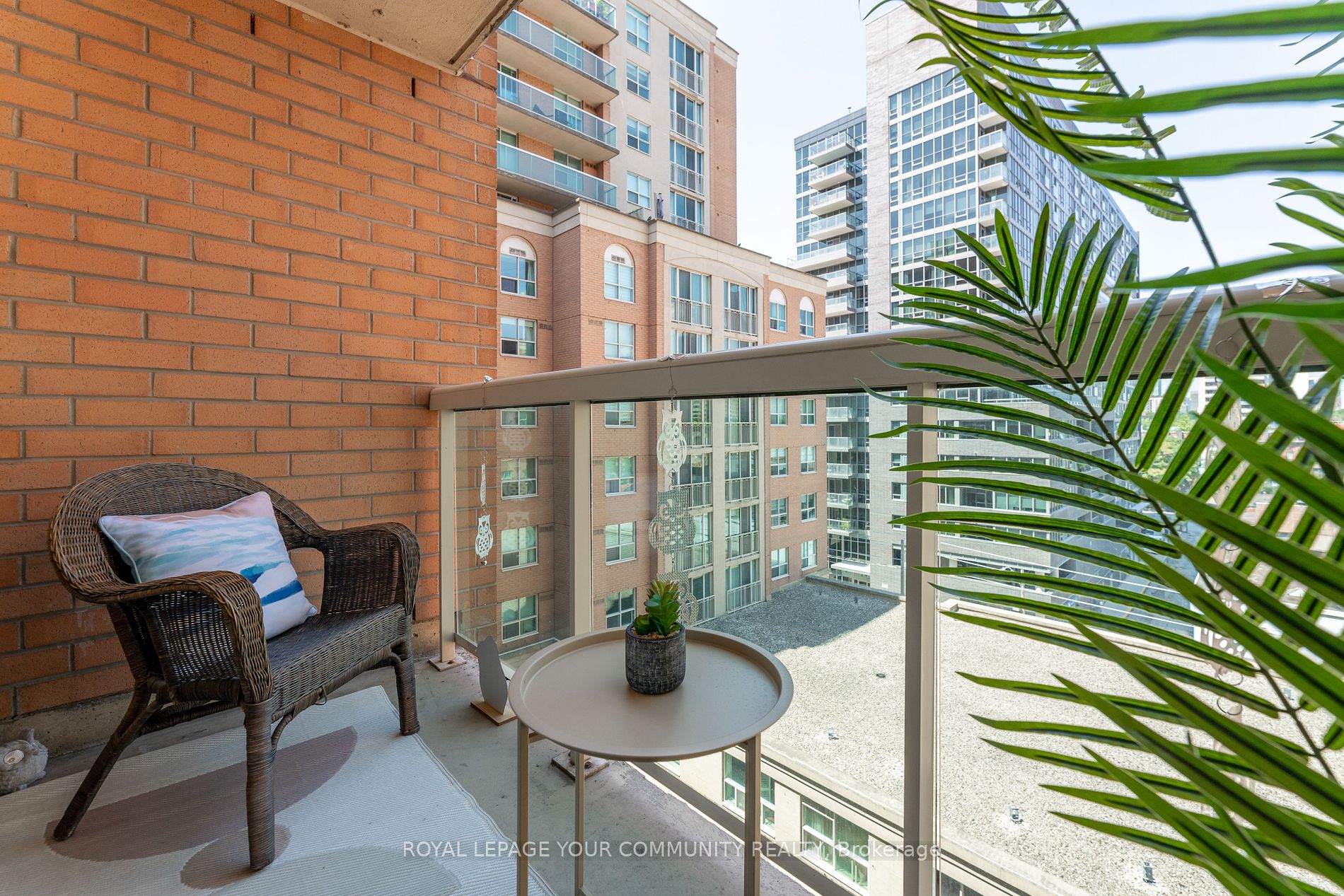 323 Richmond Street E, #707