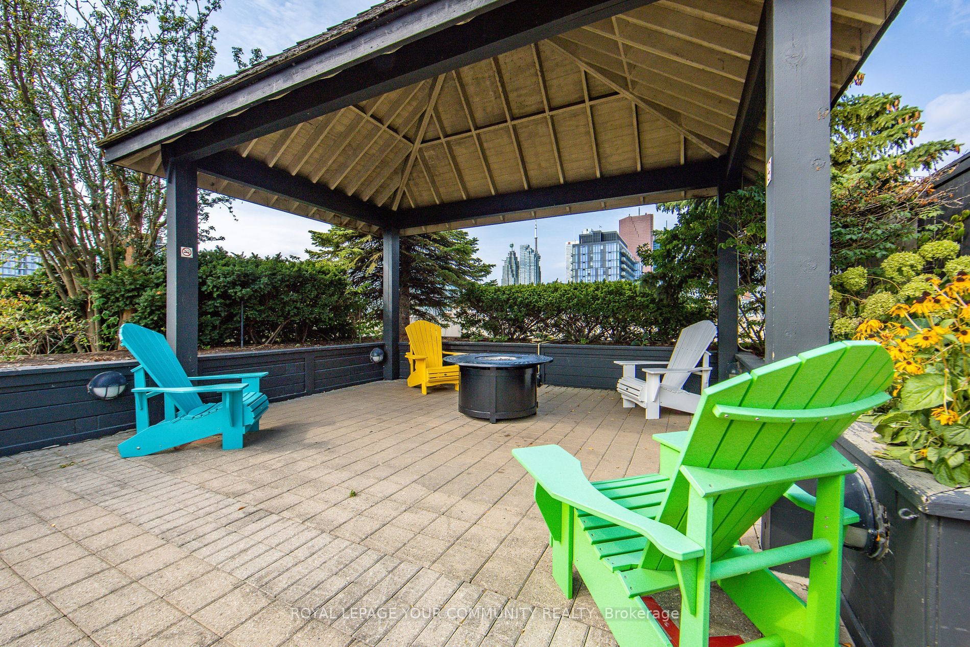 323 Richmond Street E, #707