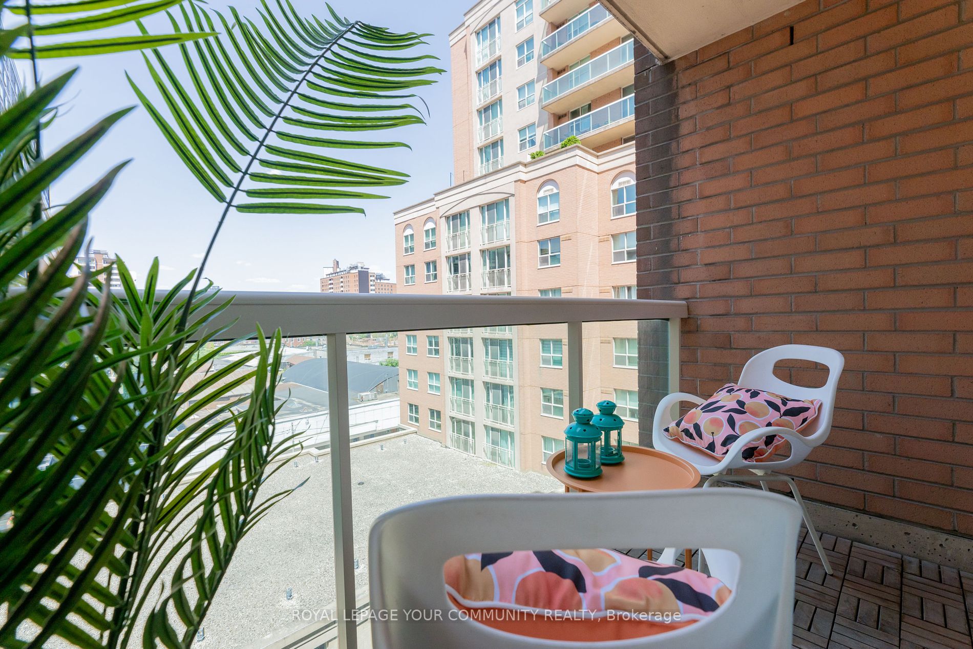 323 Richmond Street E, #707