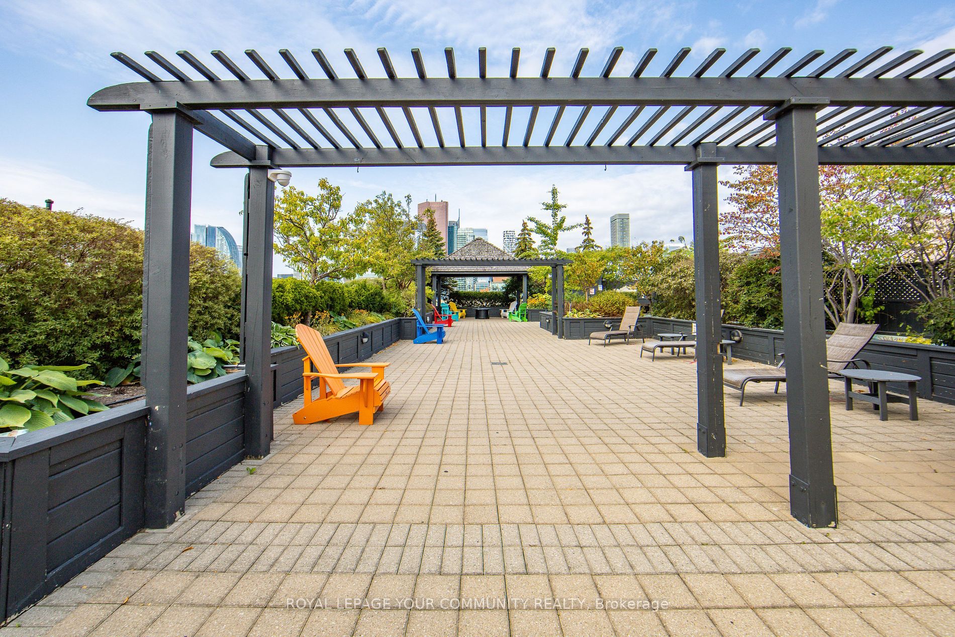 323 Richmond Street E, #707