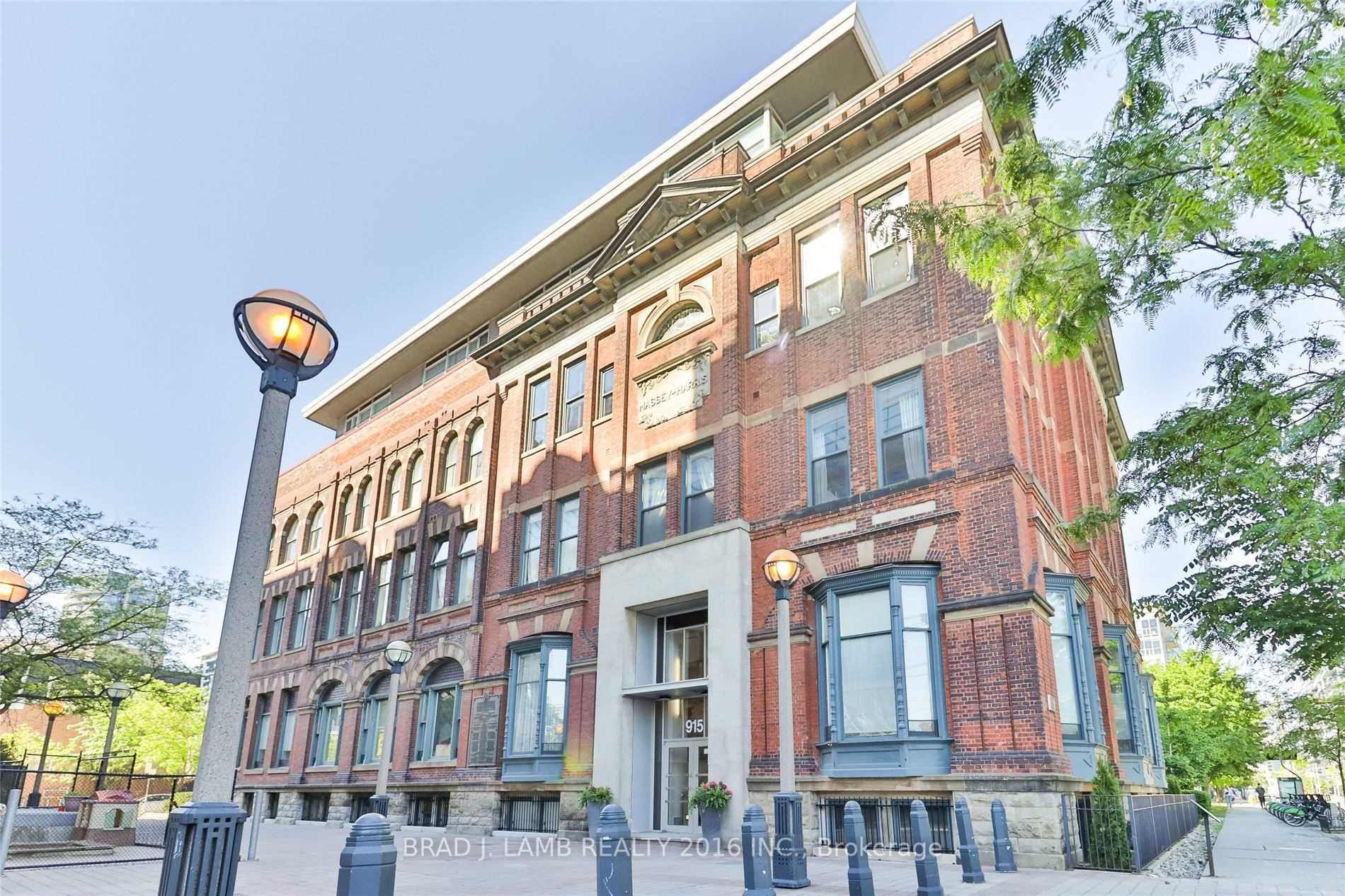 915 King Street W, #409