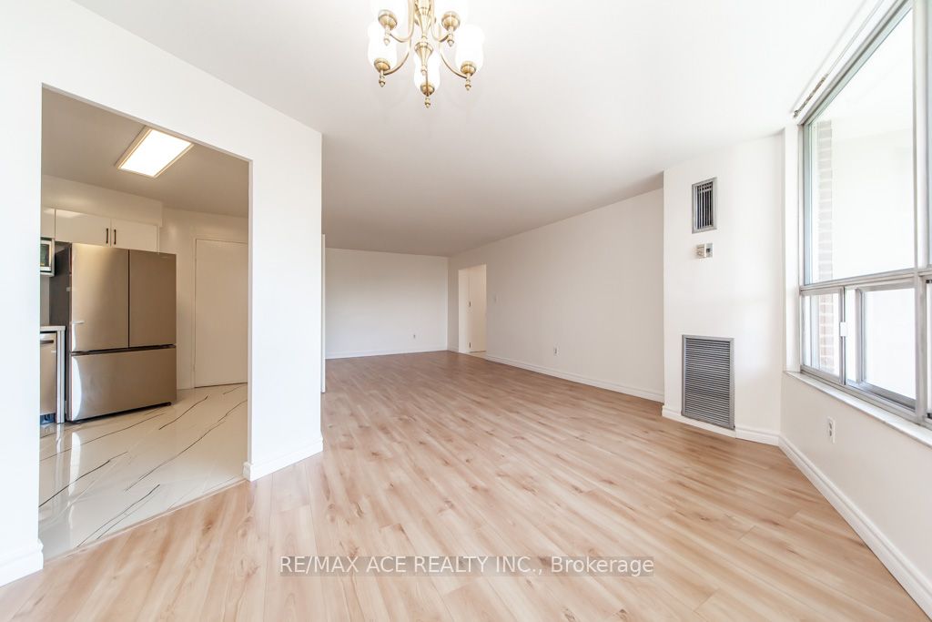 5 Shady Golfway Rd, #514