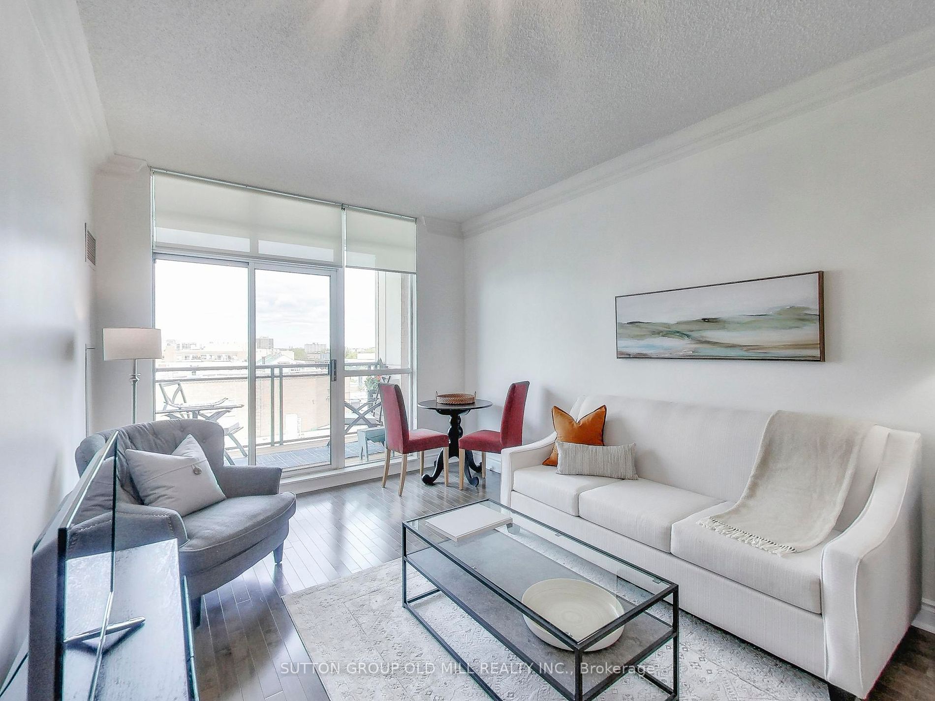 319 Merton Street, #1002