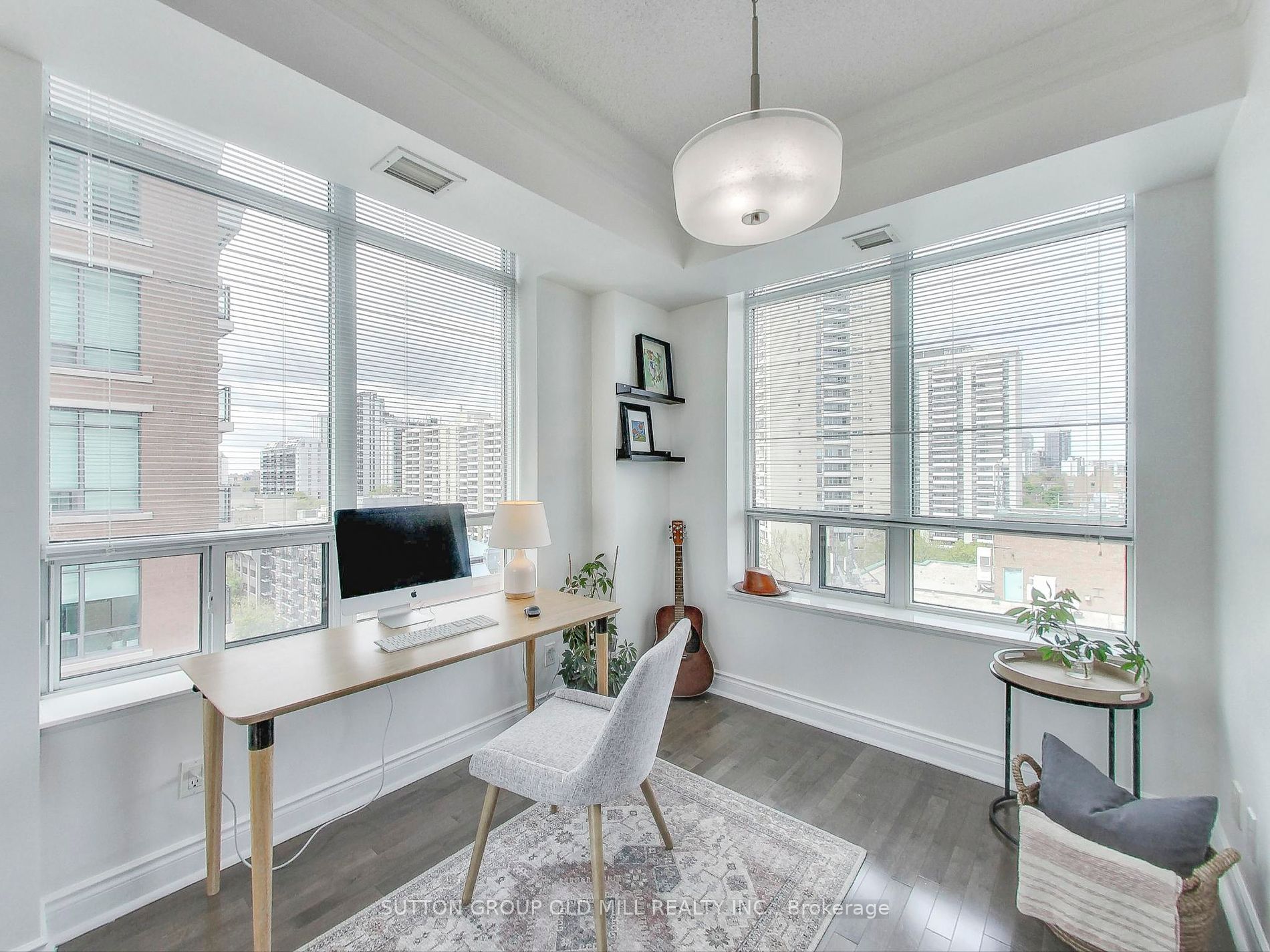 319 Merton Street, #1002